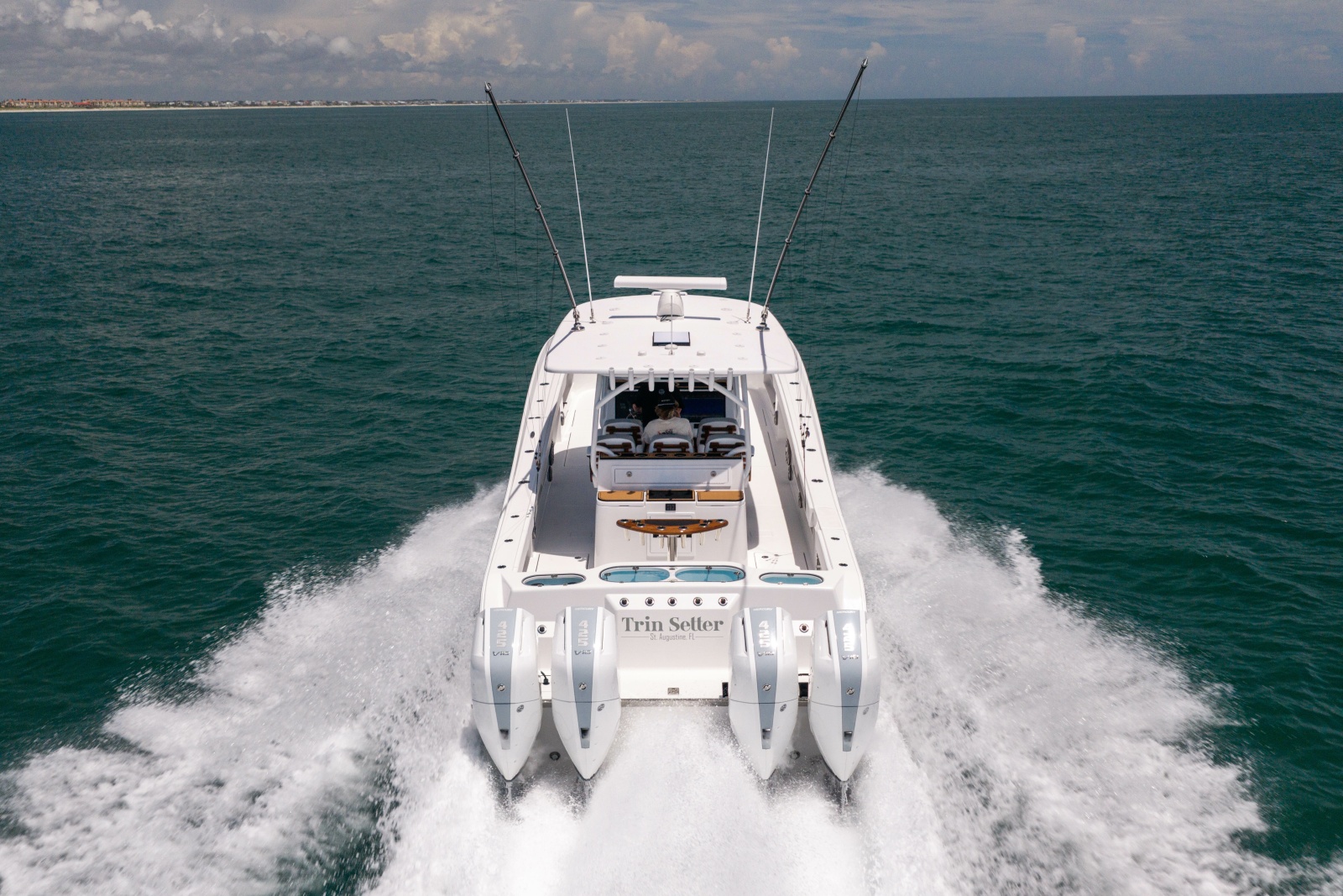 2026 Front Runner Catamaran