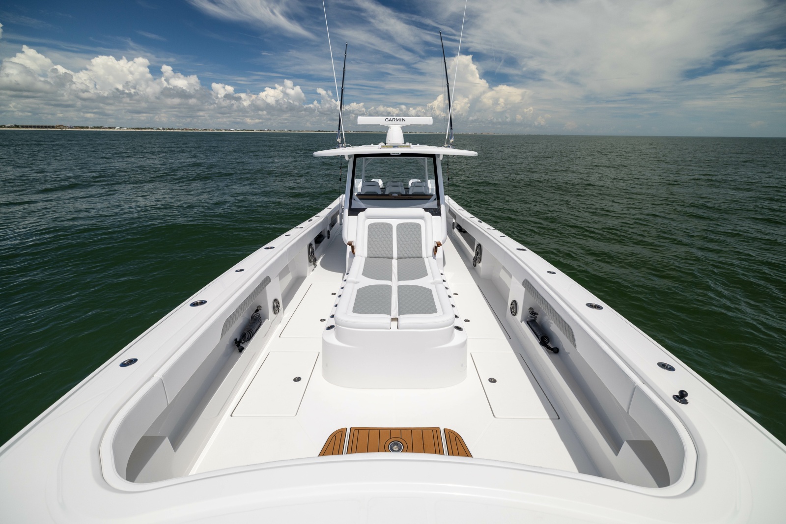 2026 Front Runner Catamaran
