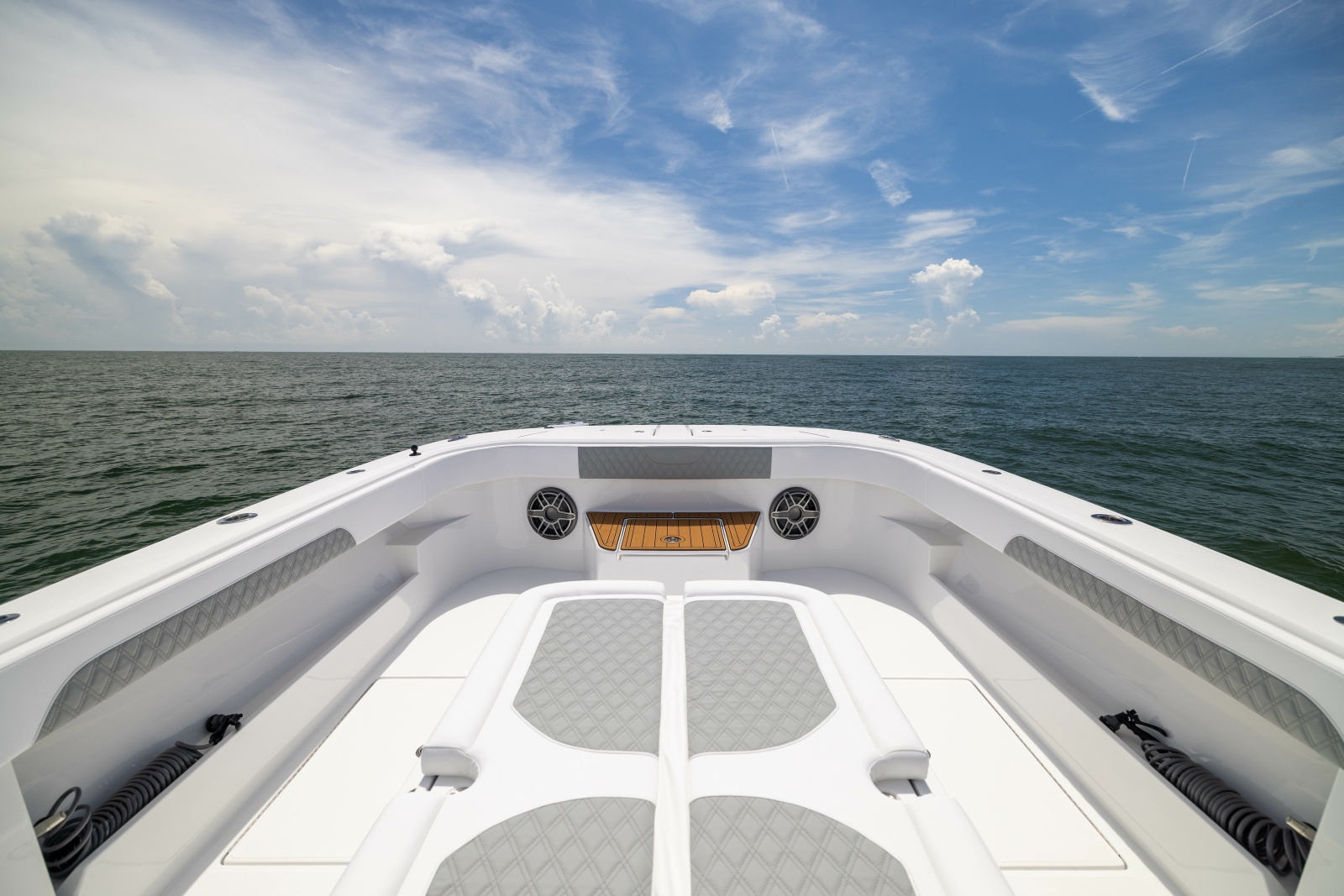 2026 Front Runner Catamaran