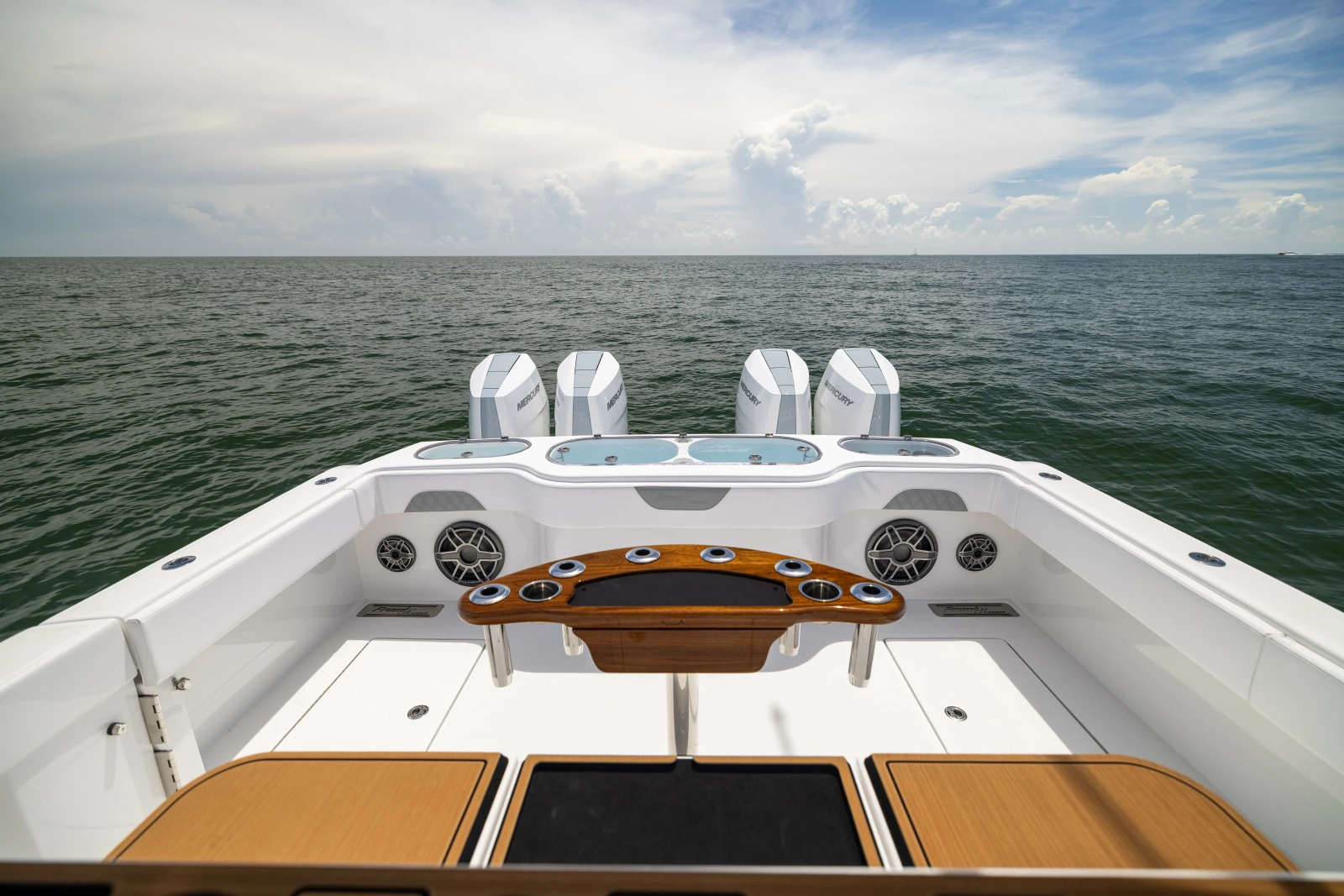 2026 Front Runner Catamaran