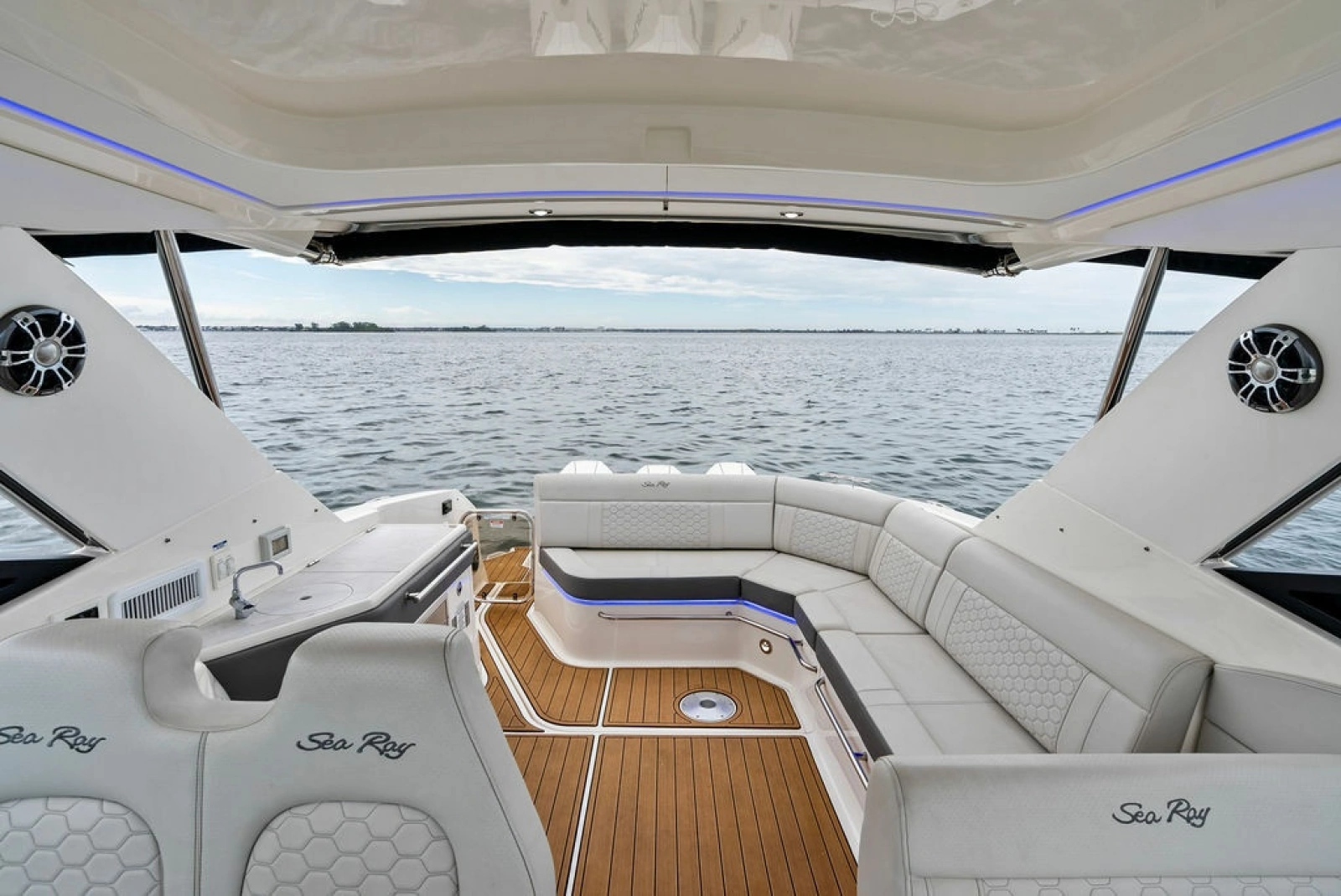 2022 Sea Ray Sundancer