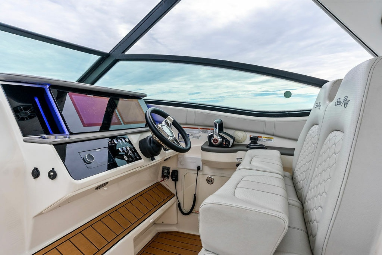 2022 Sea Ray Sundancer
