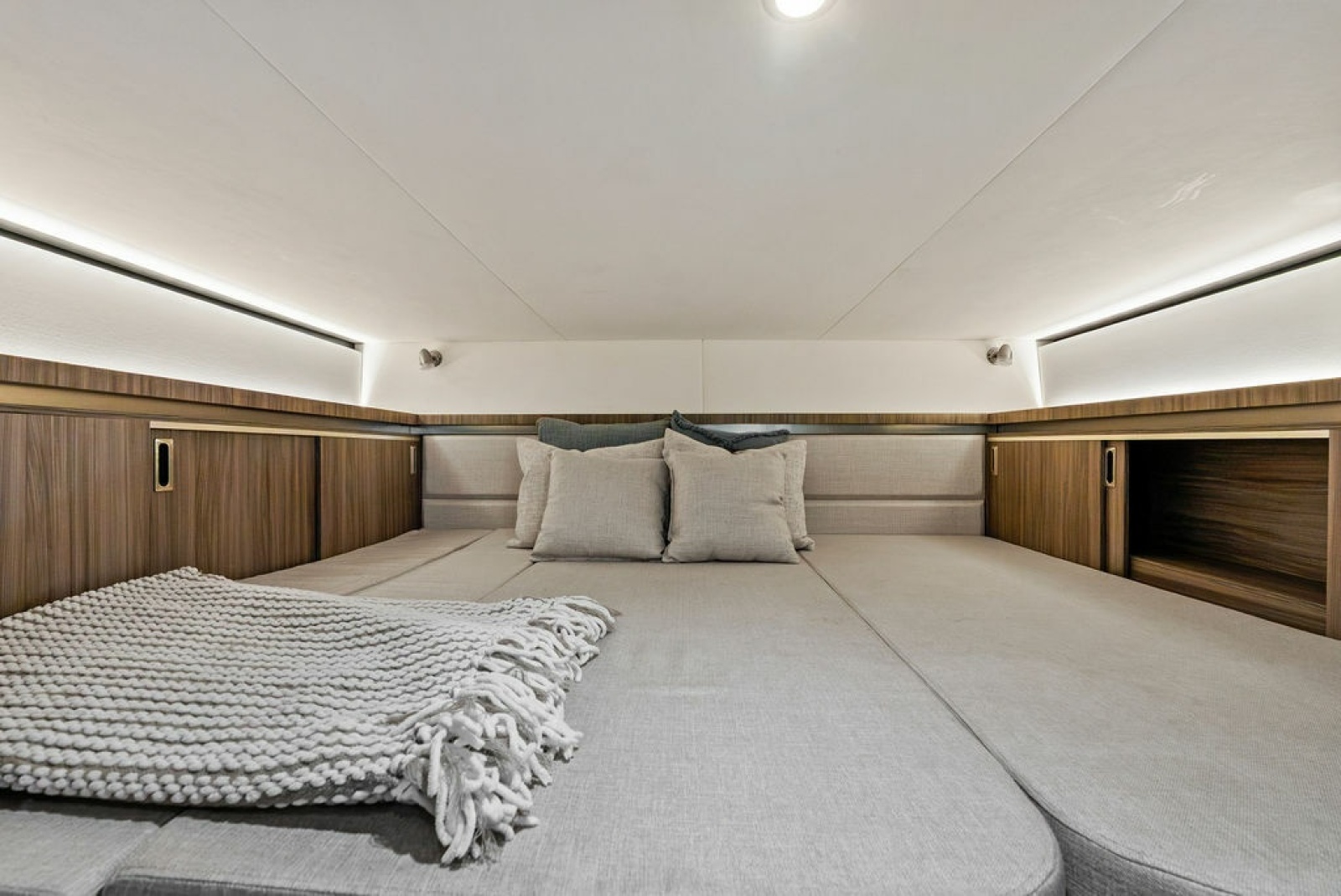2022 Sea Ray Sundancer