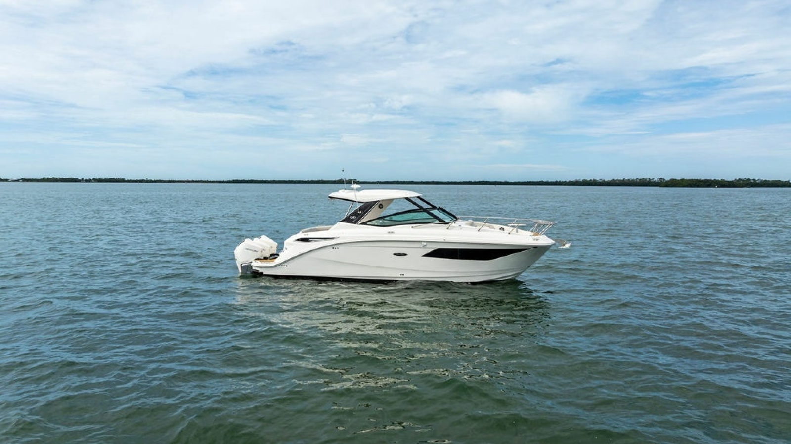 2022 Sea Ray Sundancer