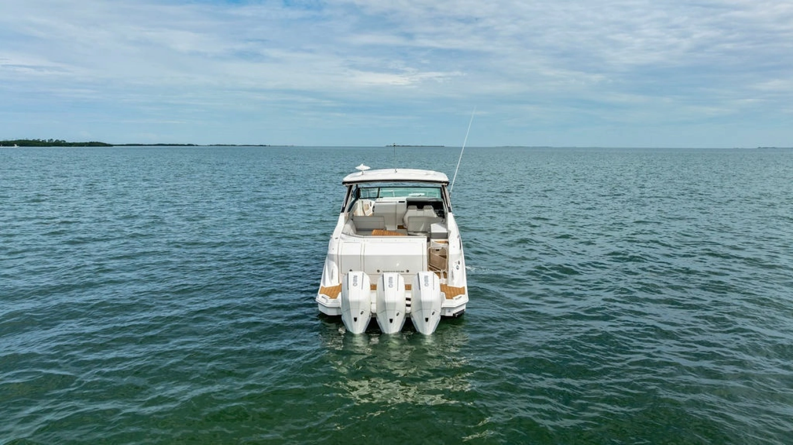 2022 Sea Ray Sundancer