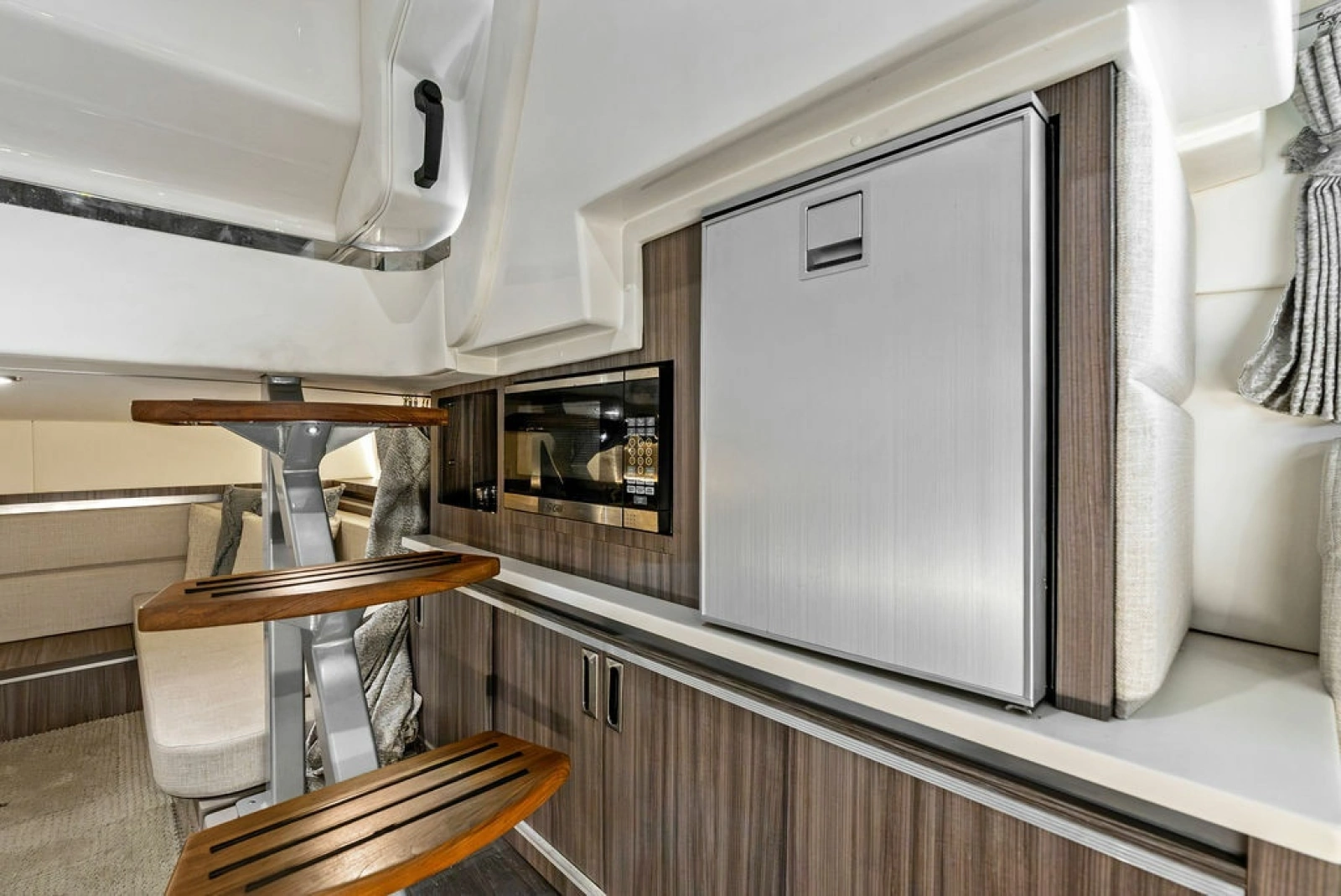 2022 Sea Ray Sundancer