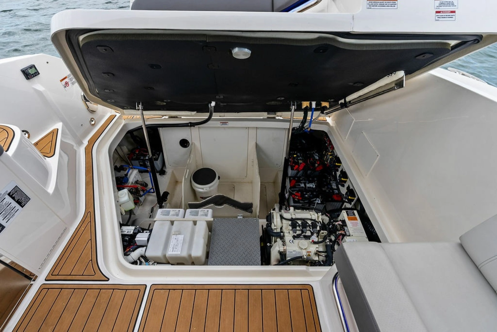 2022 Sea Ray Sundancer