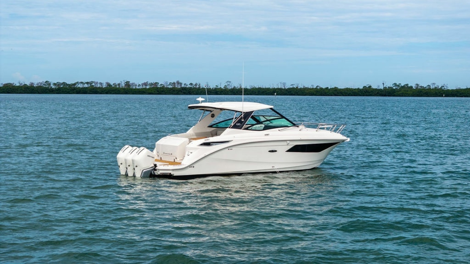 2022 Sea Ray Sundancer