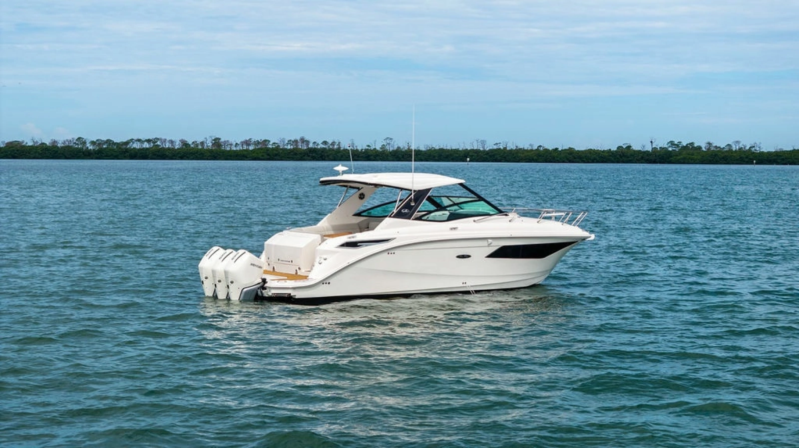 2022 Sea Ray Sundancer