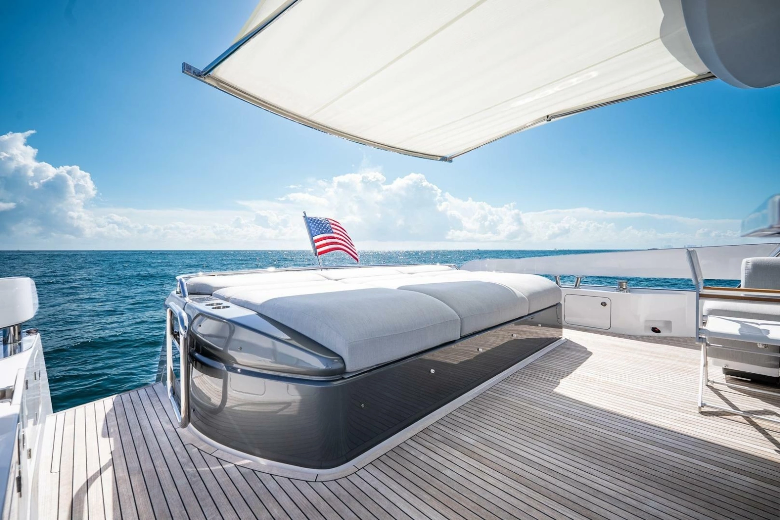 2024 Azimut S7