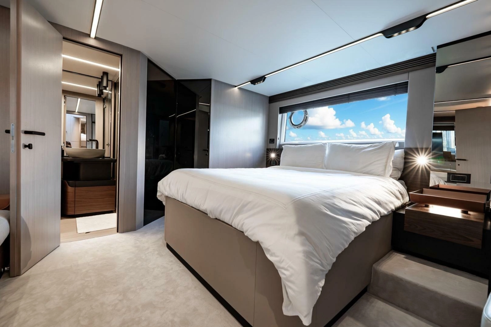 2024 Azimut S7