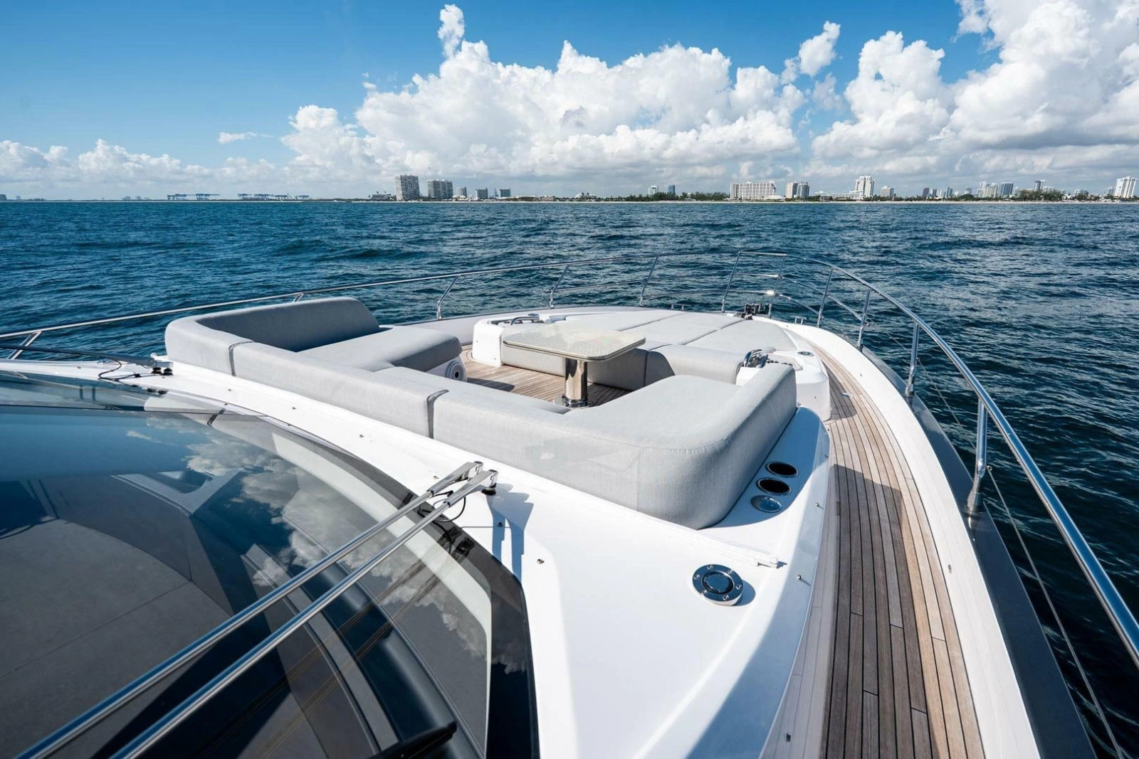 2024 Azimut S7