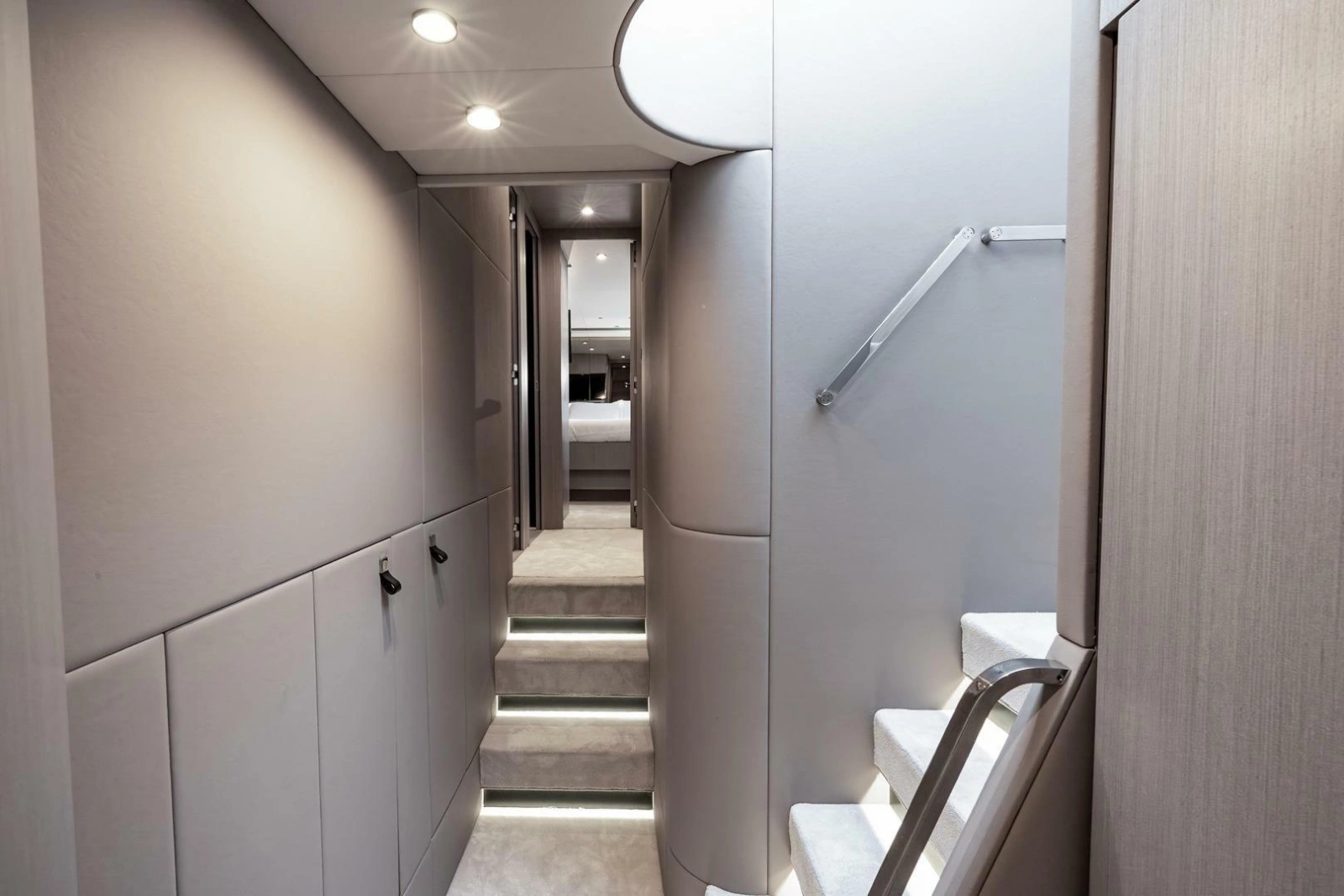 2024 Azimut S7