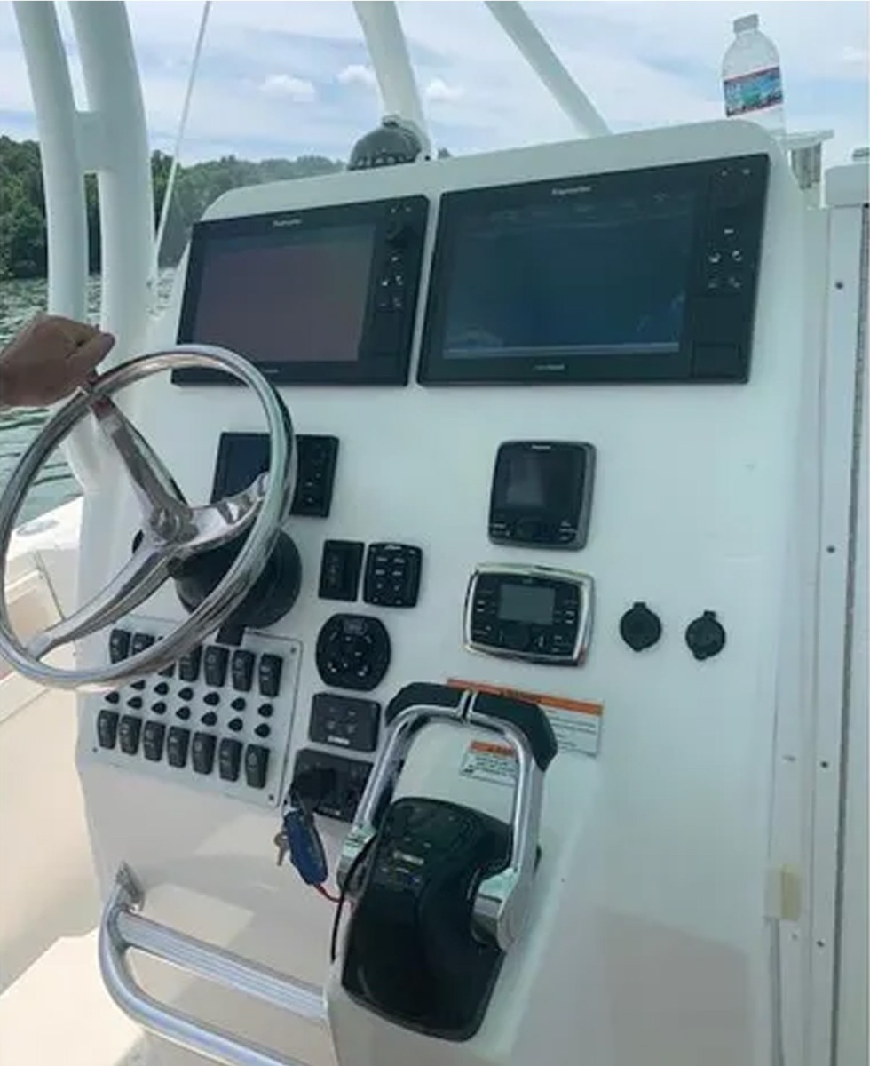 2016 Stamas 326 Tarpon