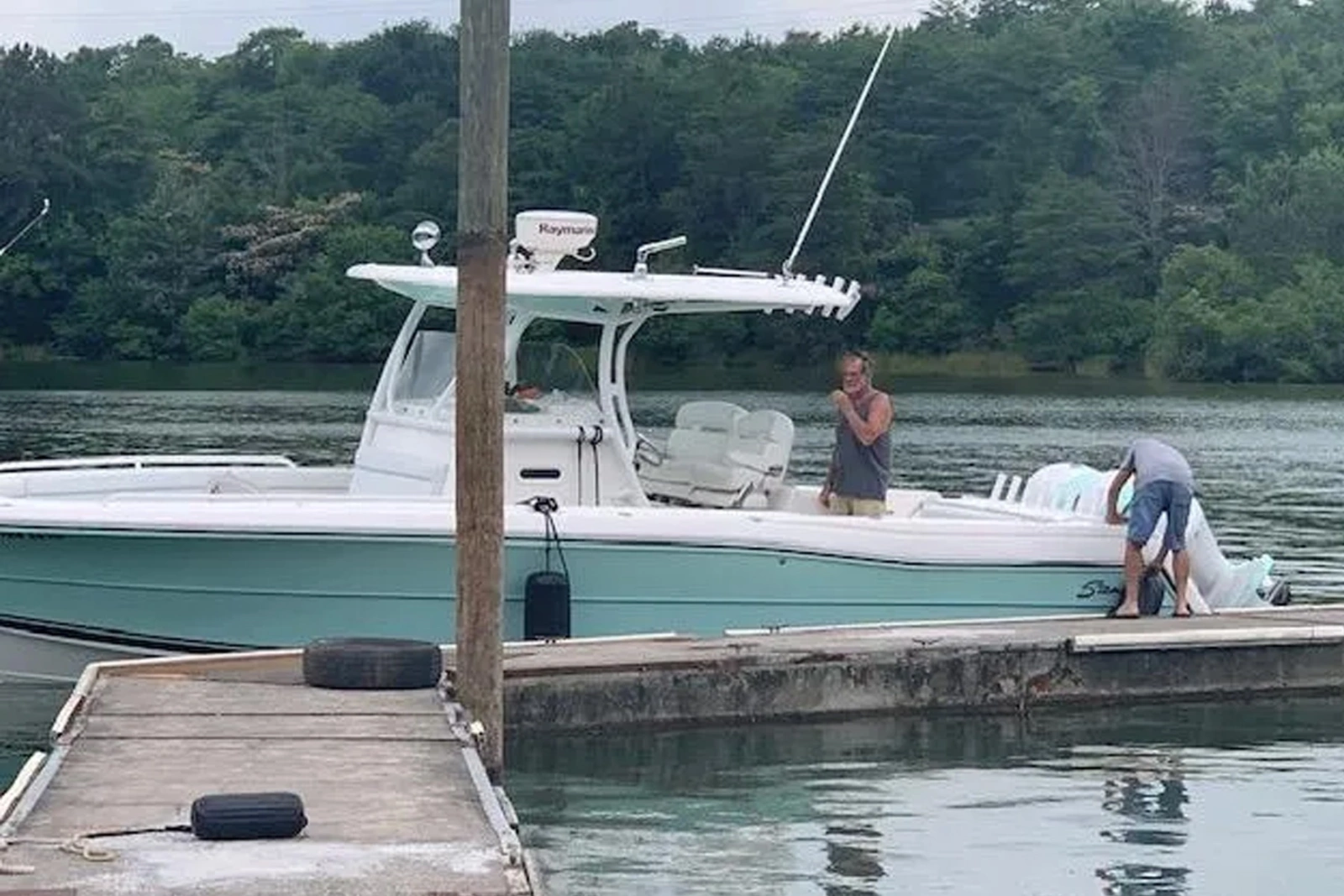 2016 Stamas 326 Tarpon
