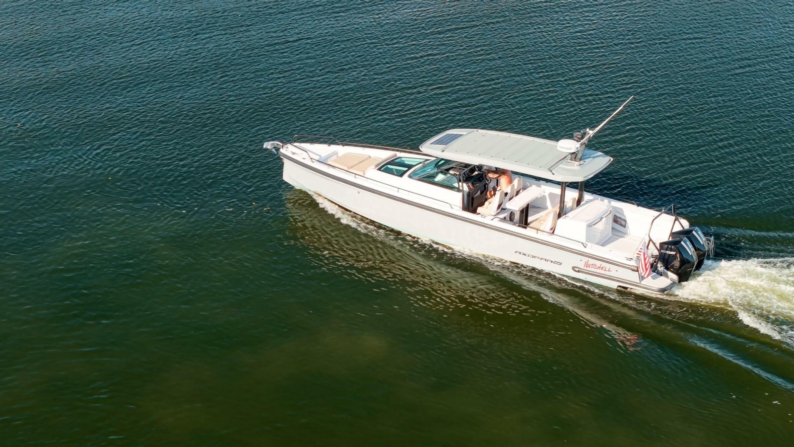 2023 Axopar 37 Suntop