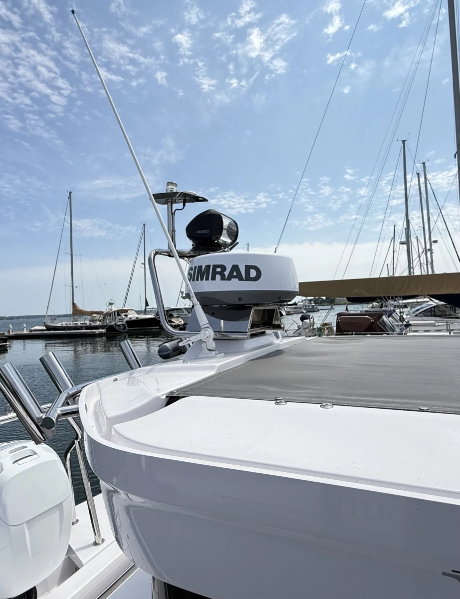 2022 Axopar 28 Cabin