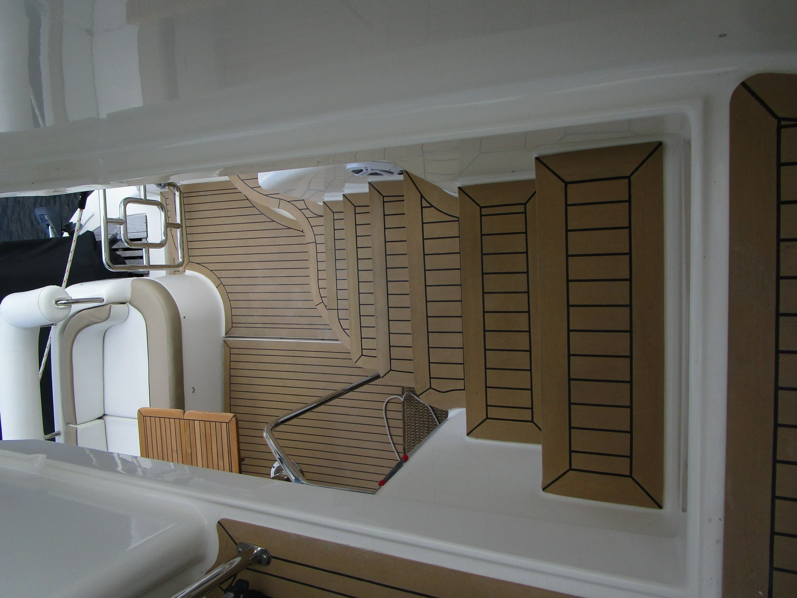 Easy Flybridge Stairs