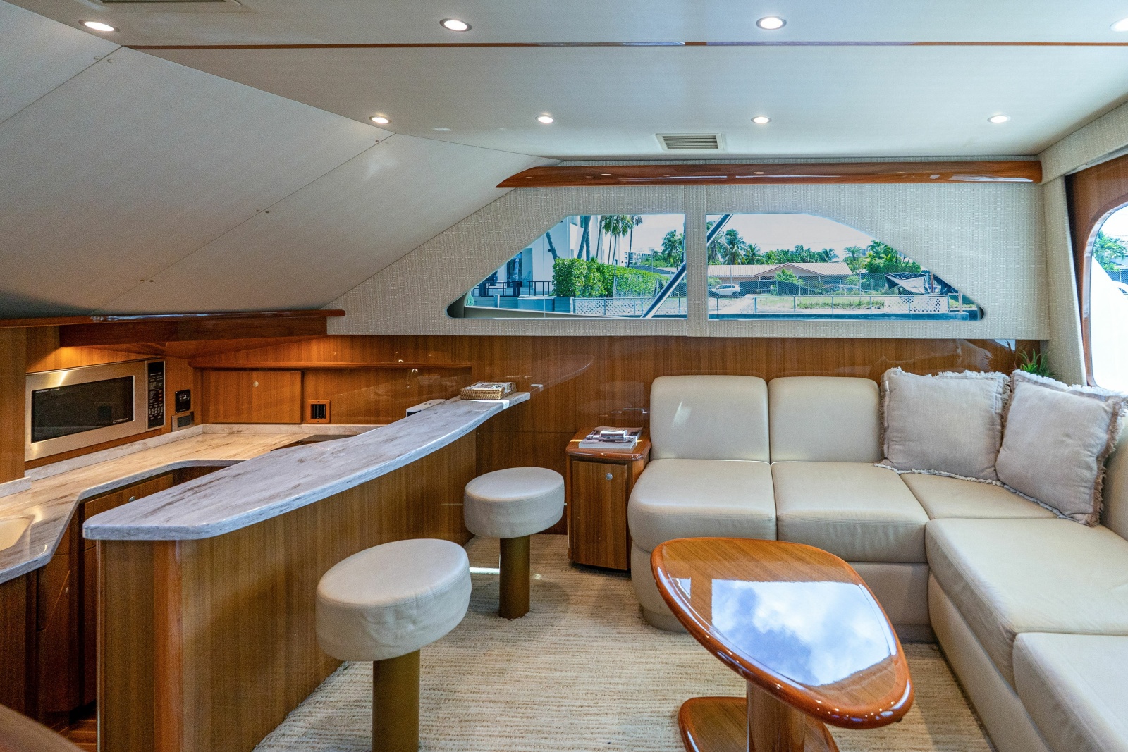 2015 Viking 42 Convertible