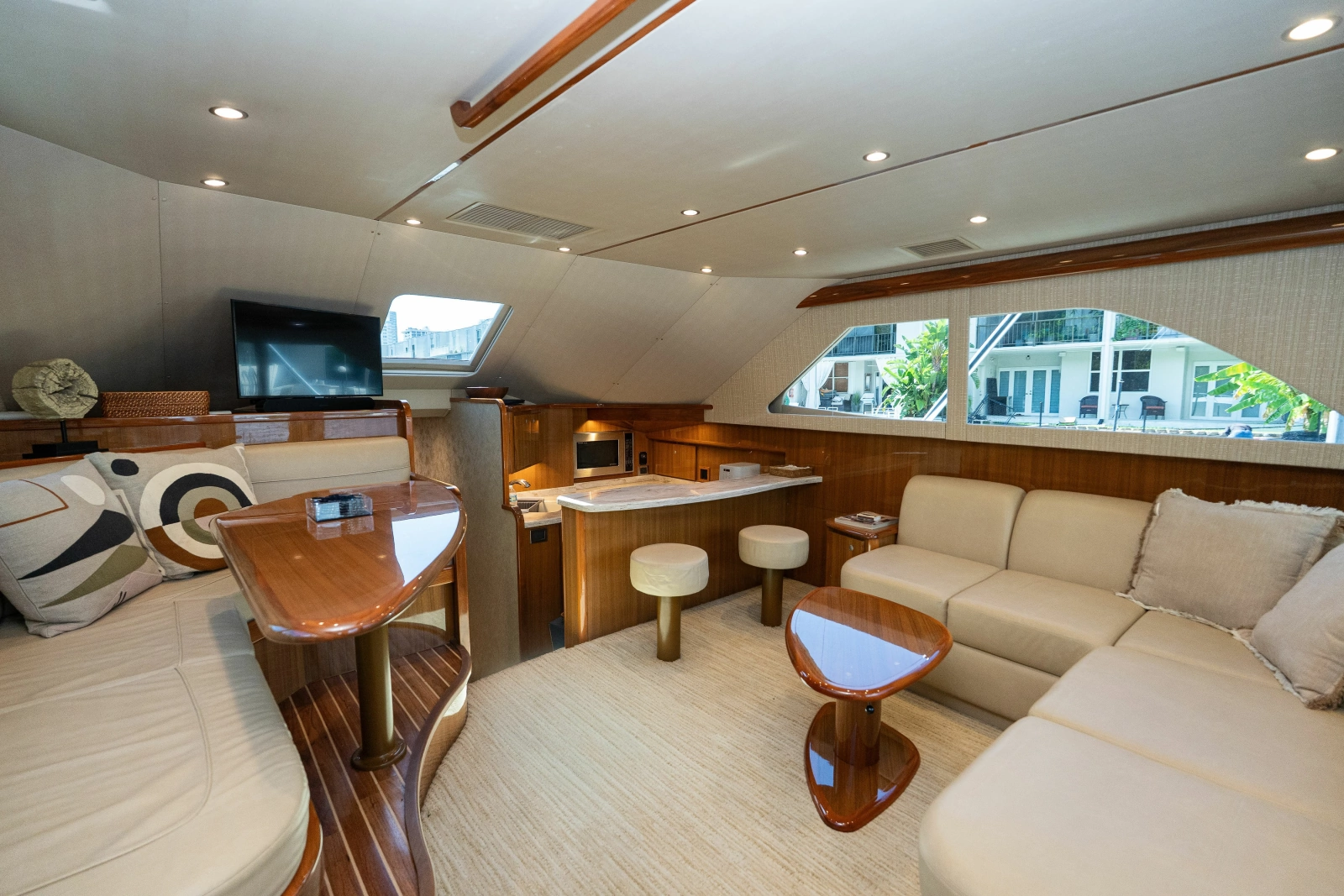 2015 Viking 42 Convertible