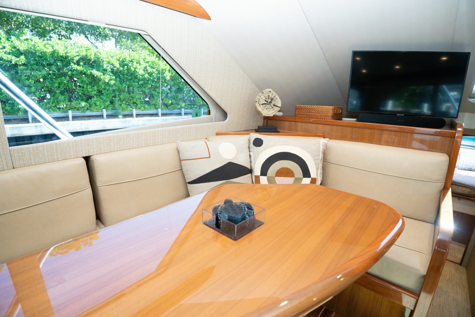 2015 Viking 42 Convertible
