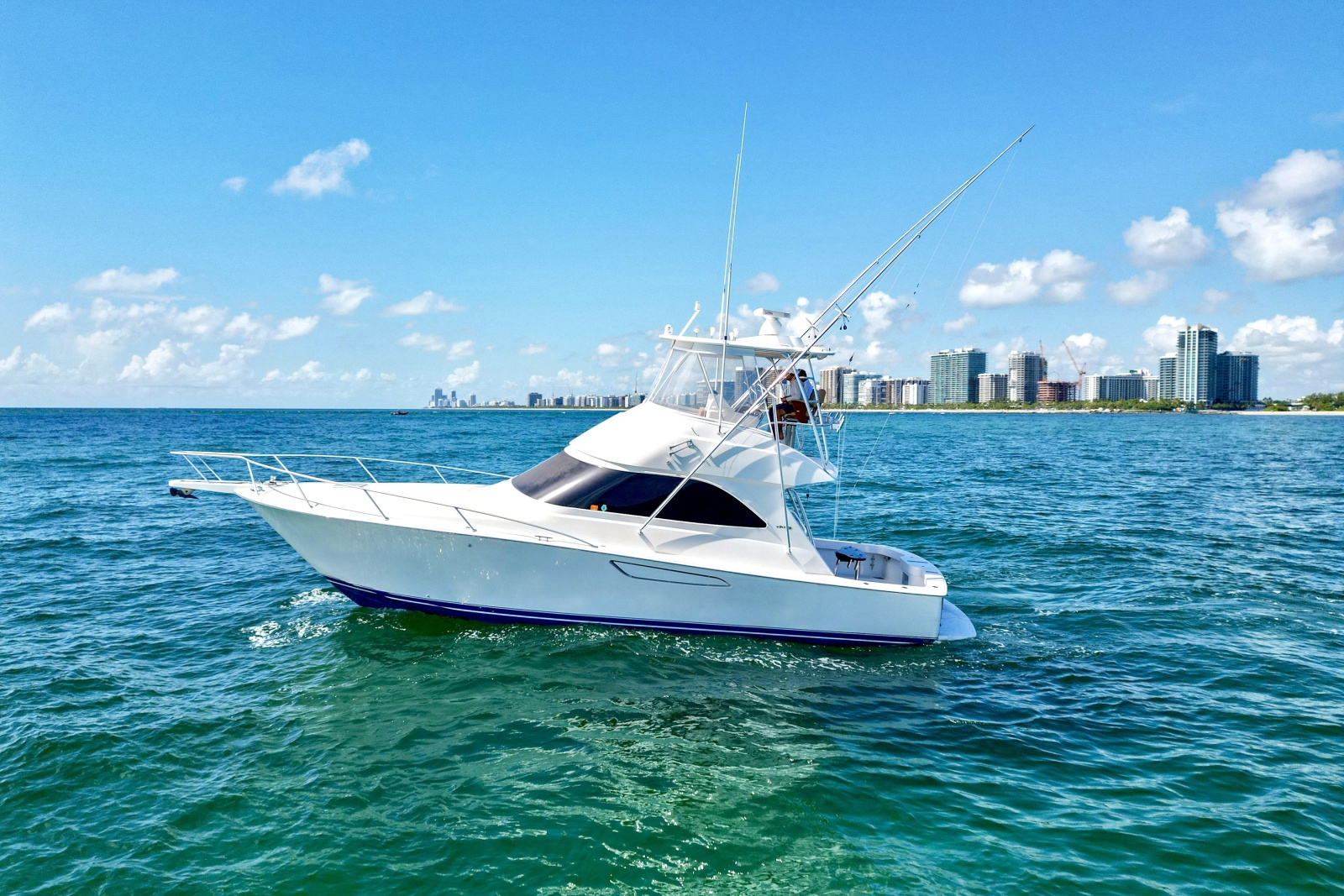 2015 Viking 42 Convertible