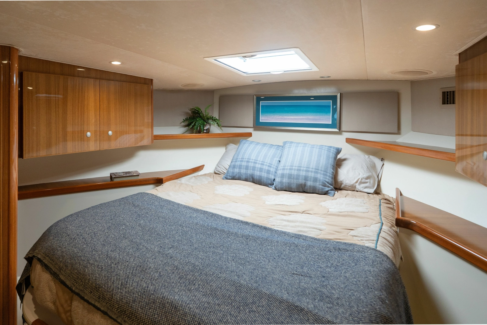 2015 Viking 42 Convertible