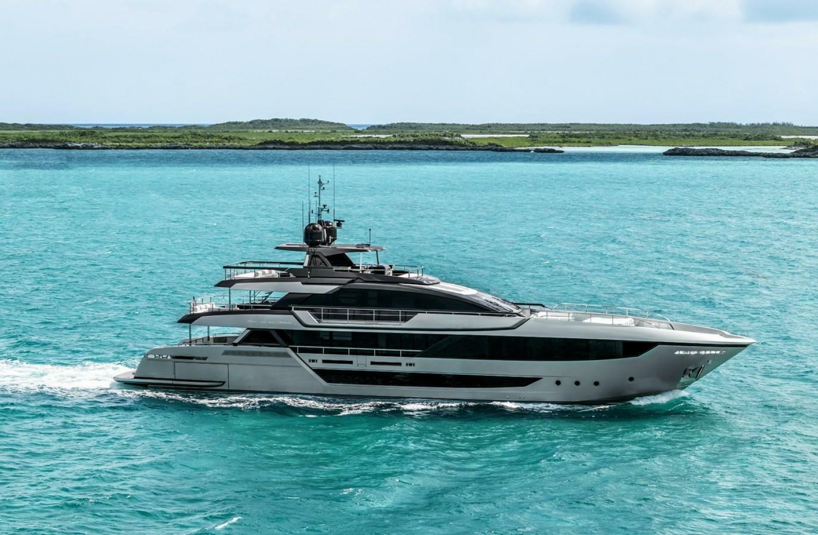 2023 Riva Bellissima