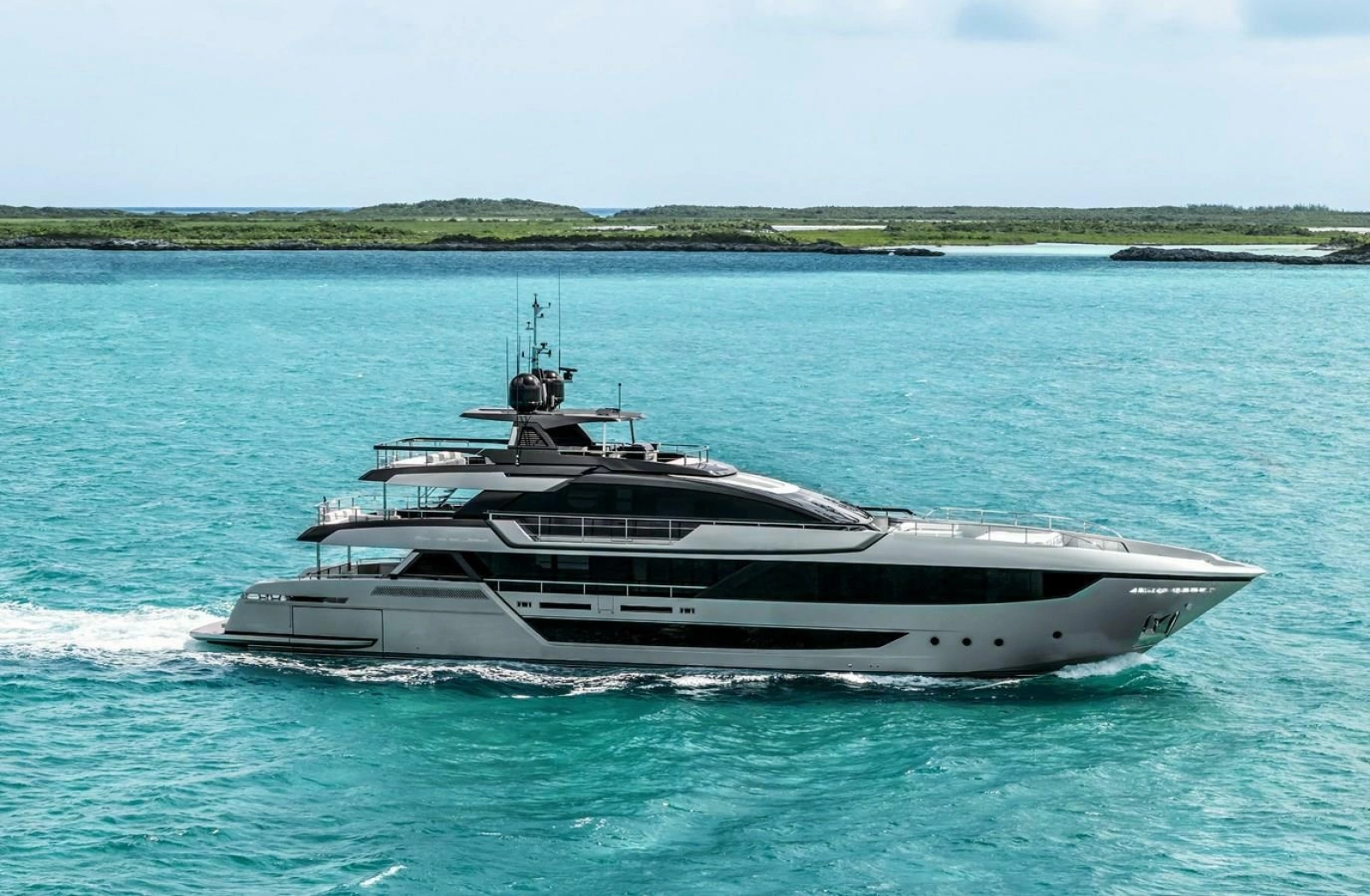 2023 Riva Bellissima