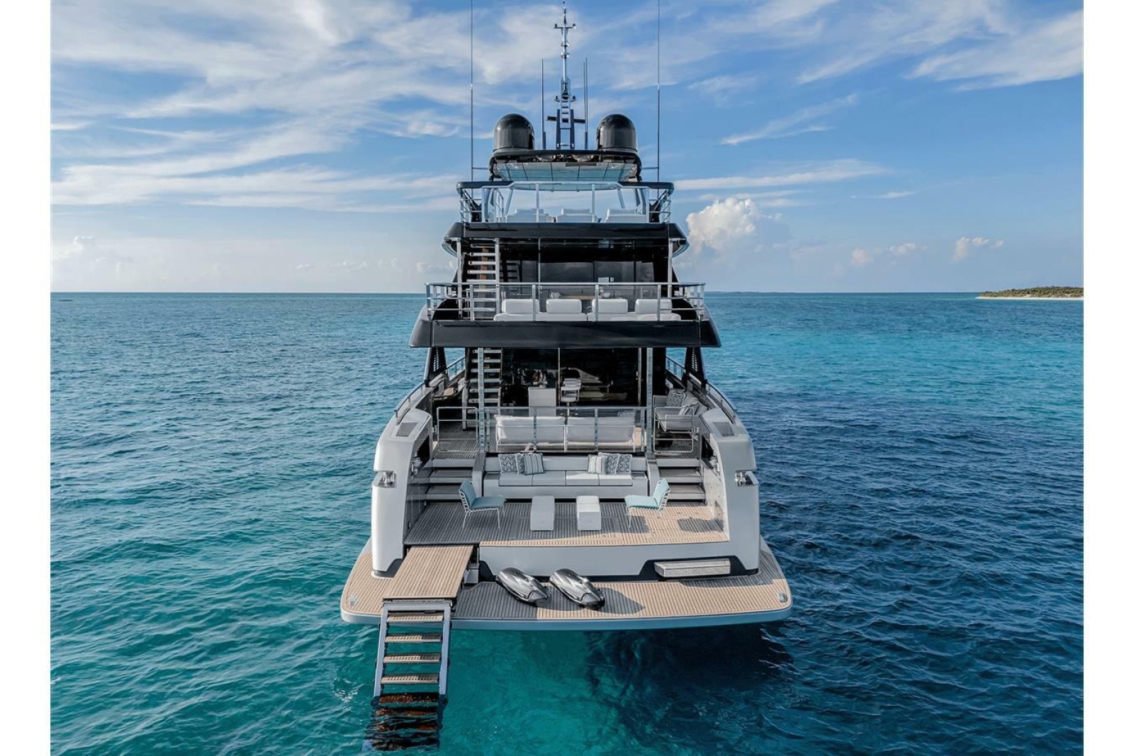2023 Riva Bellissima