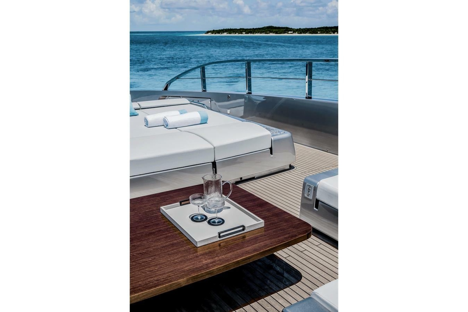 2023 Riva Bellissima