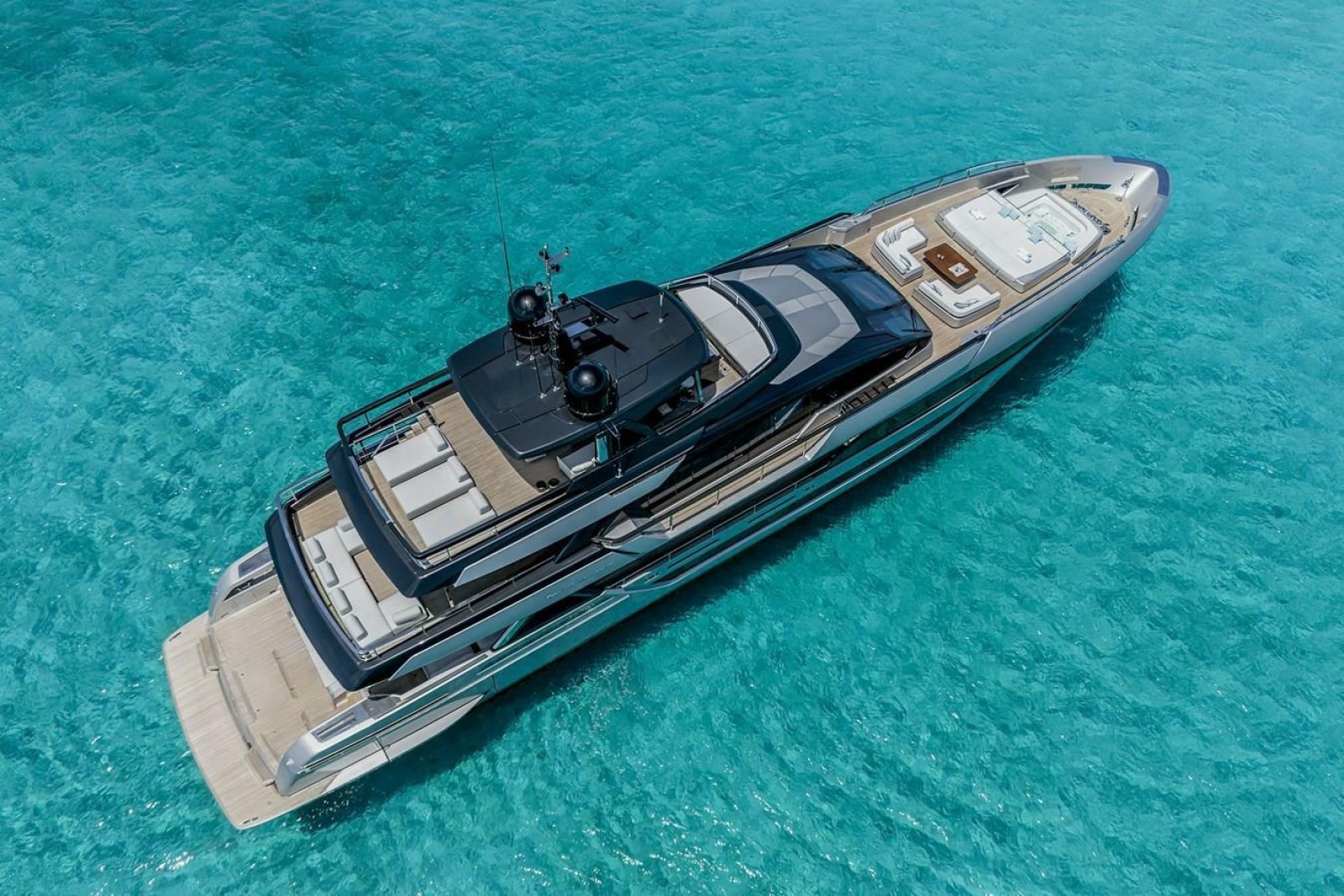 2023 Riva Bellissima