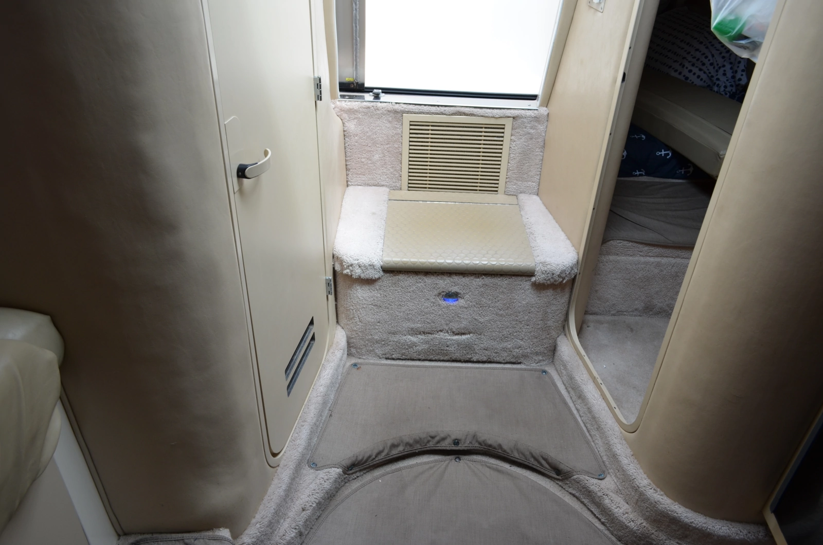 Enalios 29ft Sea Ray Yacht For Sale