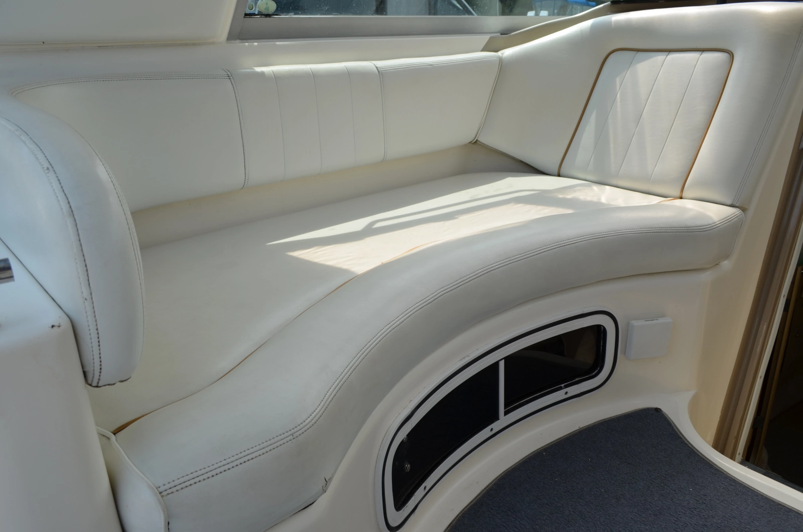 Enalios 29ft Sea Ray Yacht For Sale