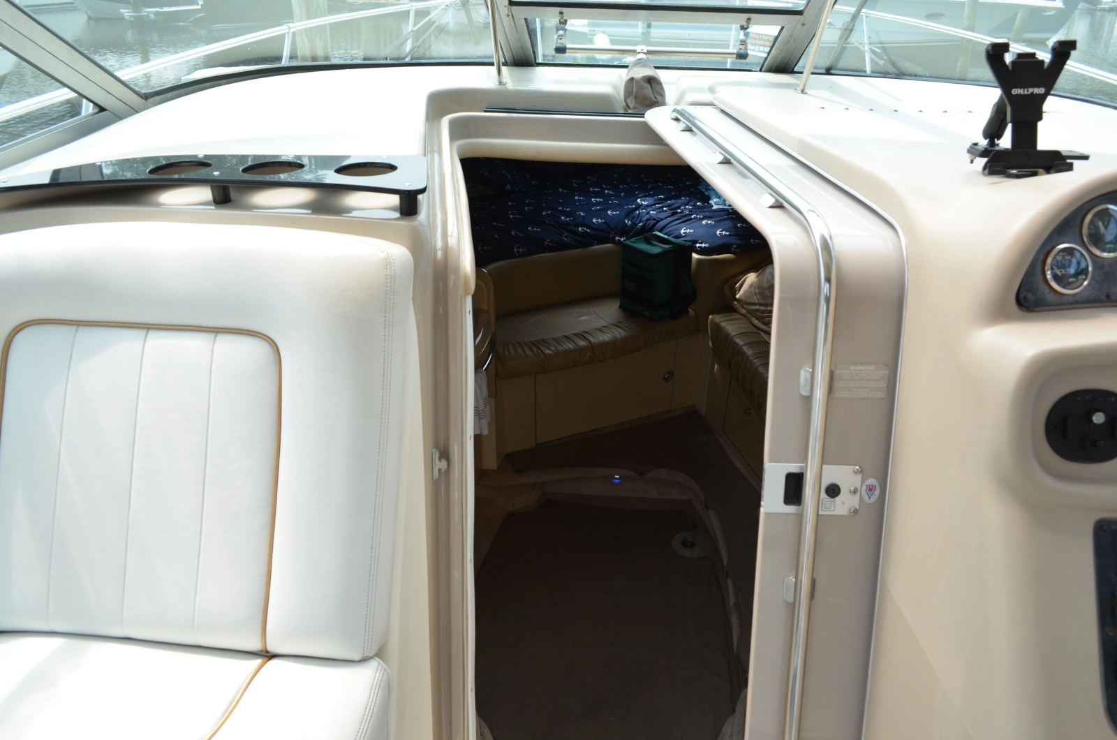 Enalios 29ft Sea Ray Yacht For Sale