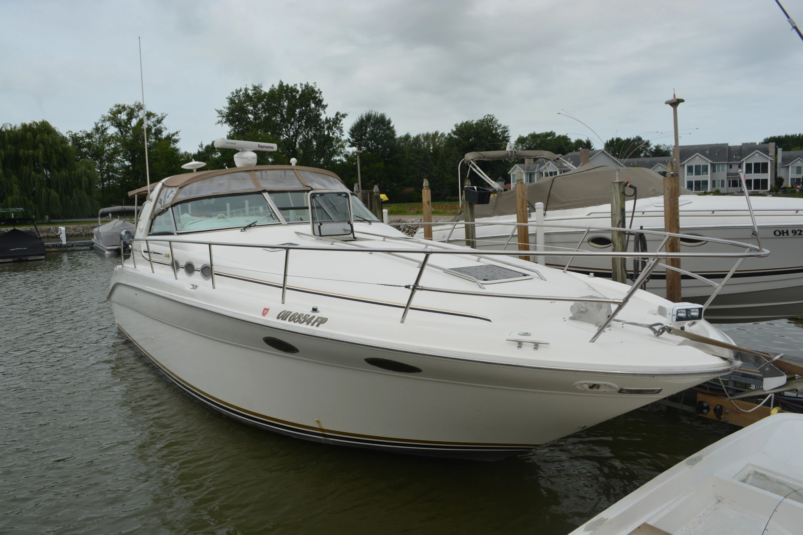1996 Sea Ray Sundancer 370