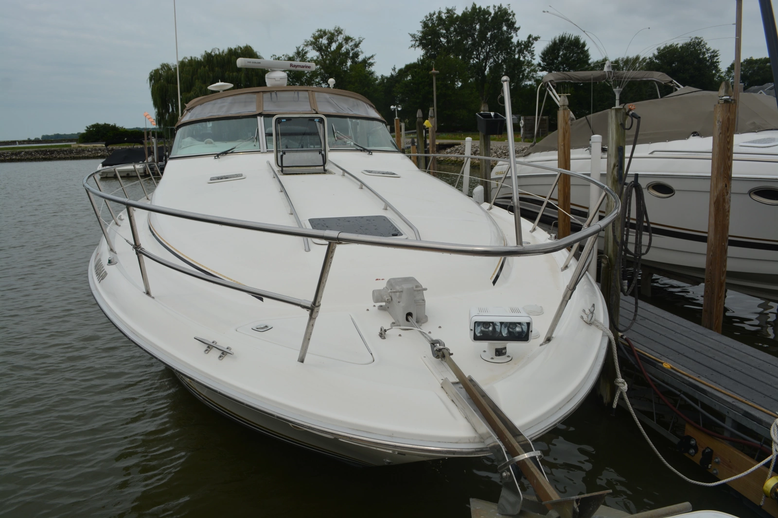1996 Sea Ray Sundancer 370