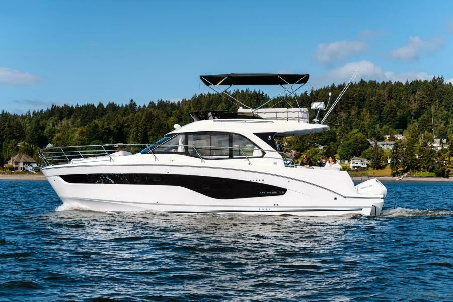 2027 Beneteau Antares 12 Fly