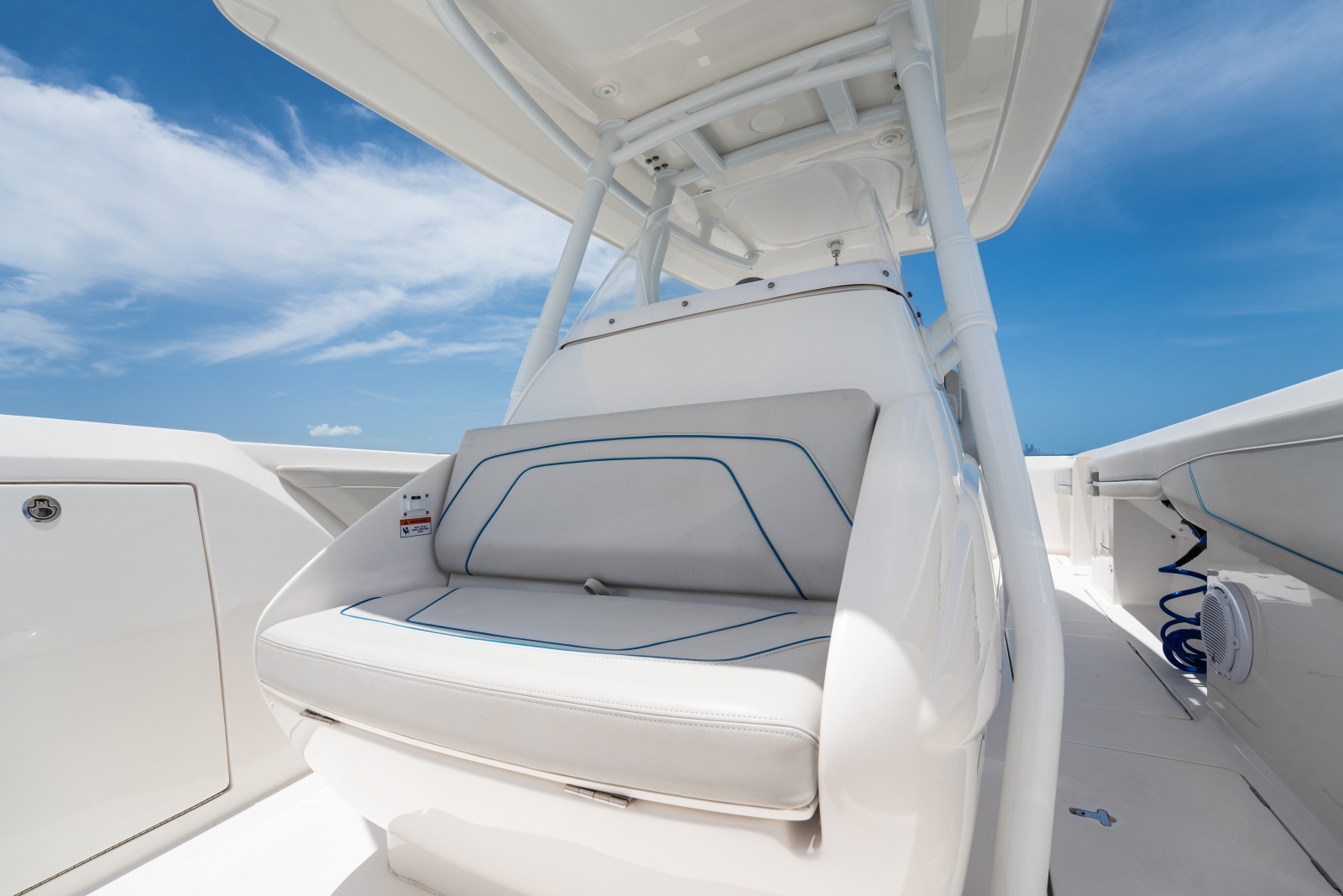 2023 Intrepid 345 Nomad FE