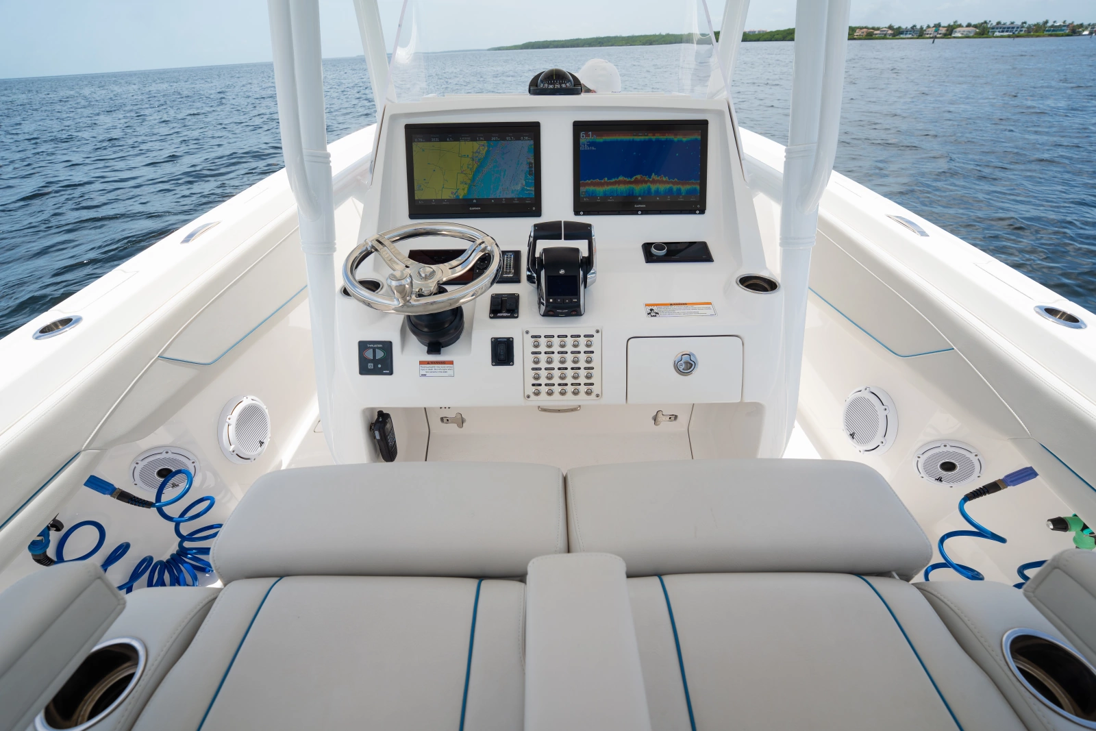 2023 Intrepid 345 Nomad FE