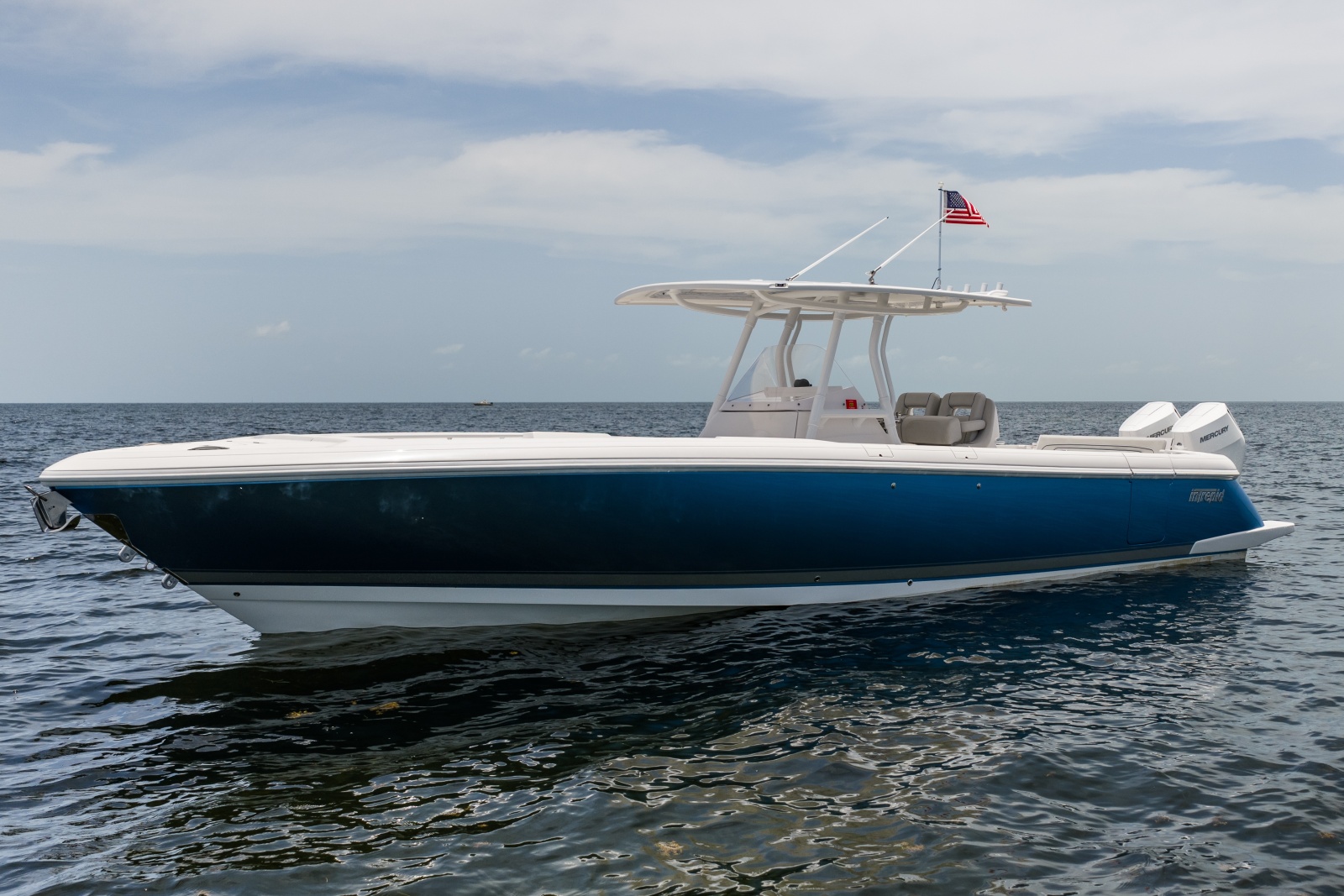 2023 Intrepid 345 Nomad FE