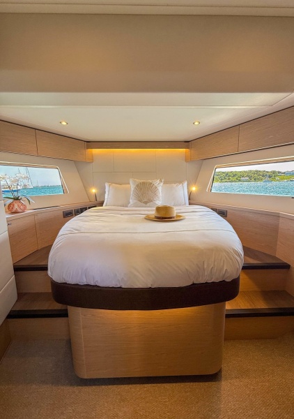 2026 Beneteau Swift Trawler 54