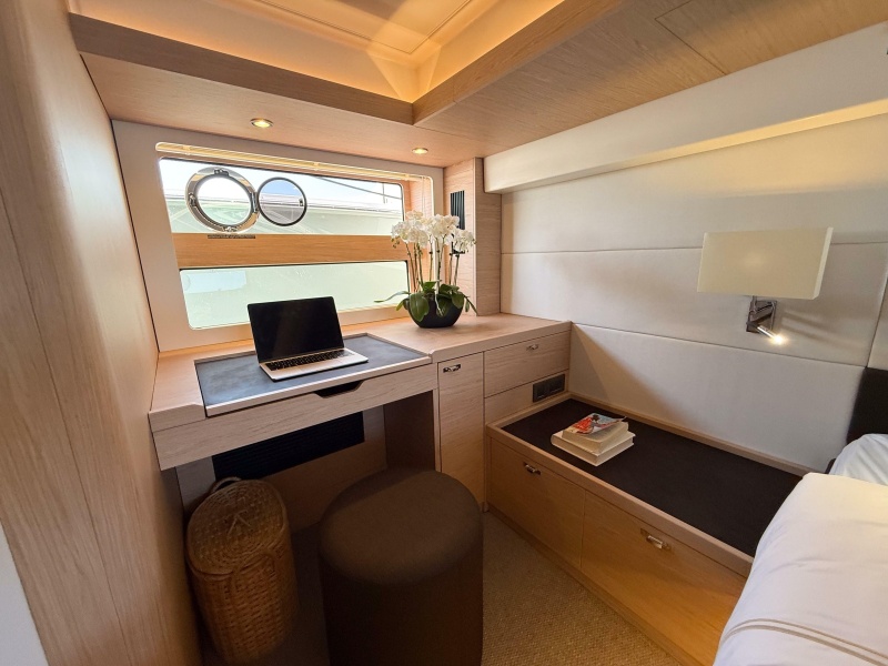 2026 Beneteau Swift Trawler 54
