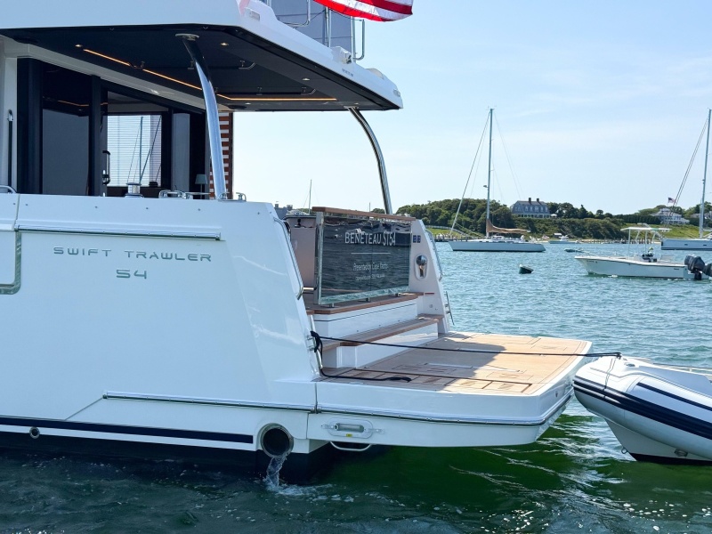 2026 Beneteau Swift Trawler 54