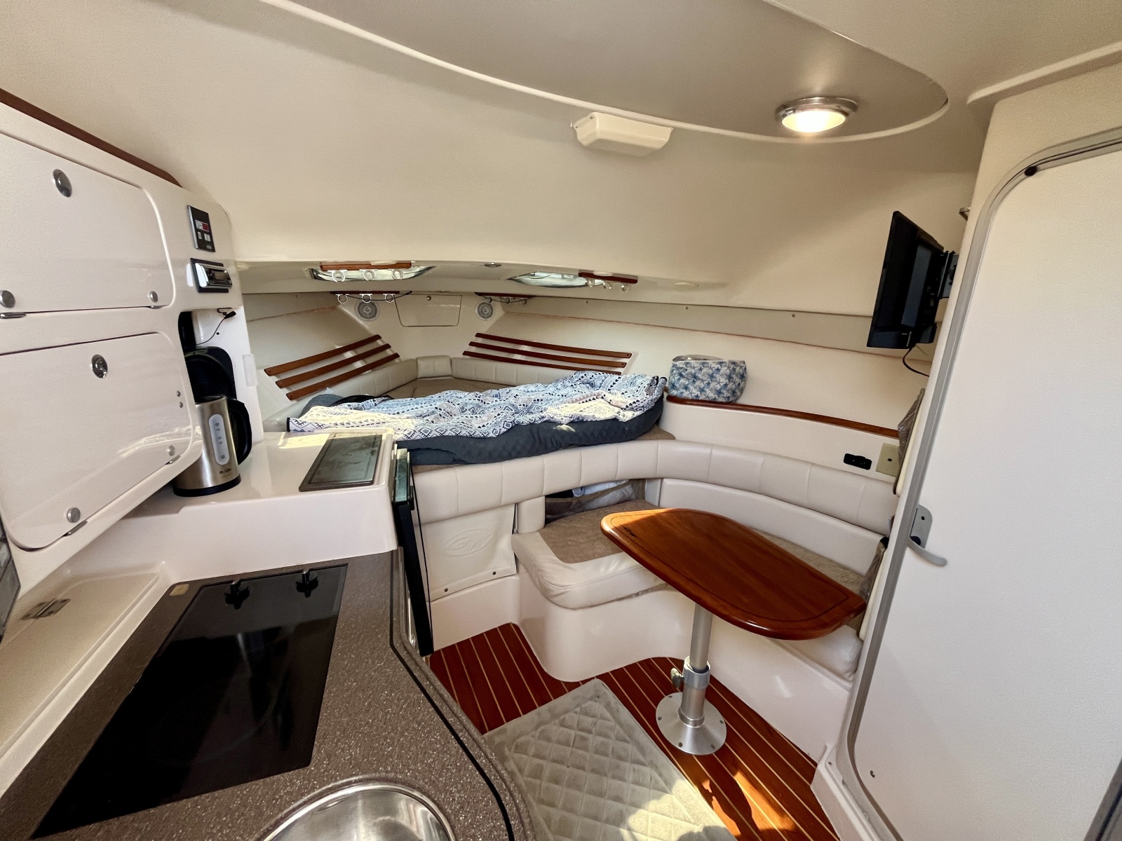 2003 Grady-White Express 330