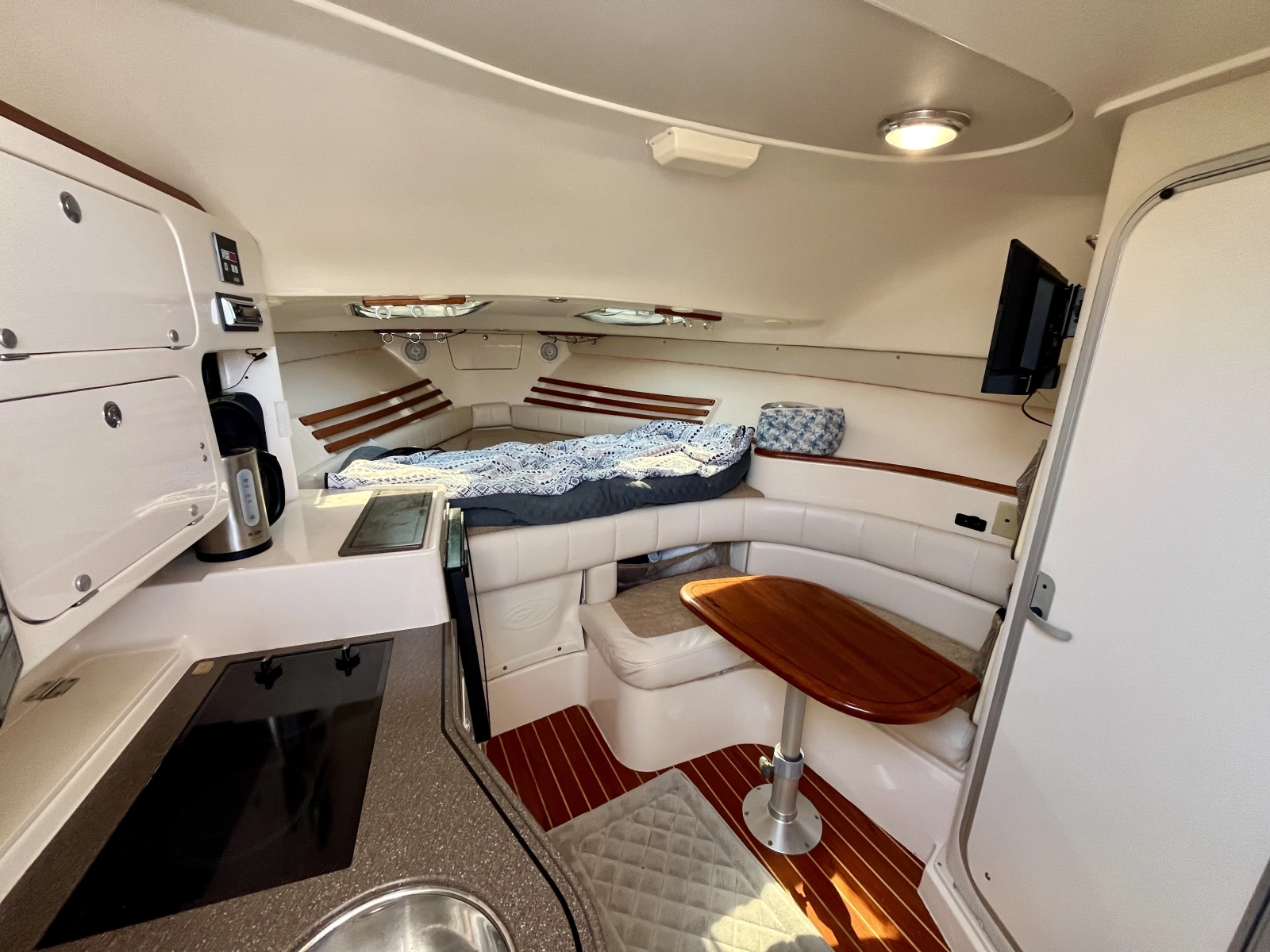 2003 Grady-White Express 330