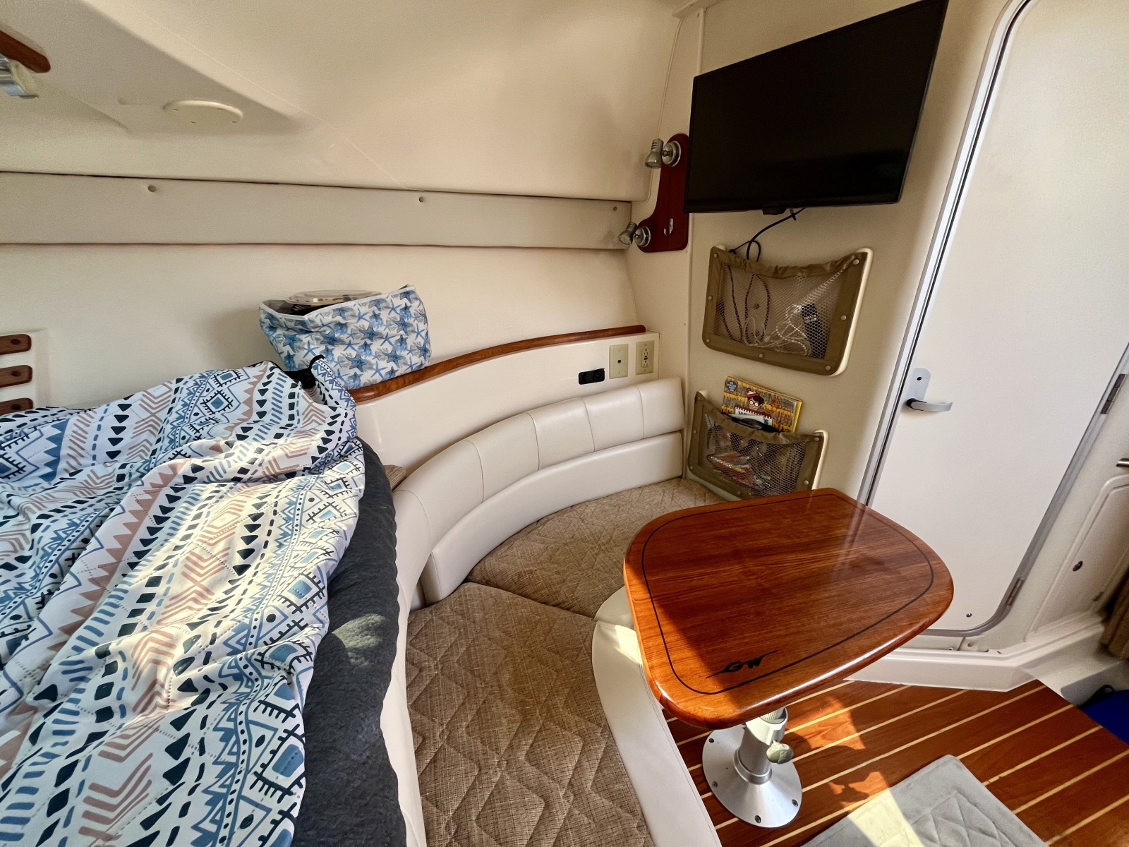 2003 Grady-White Express 330