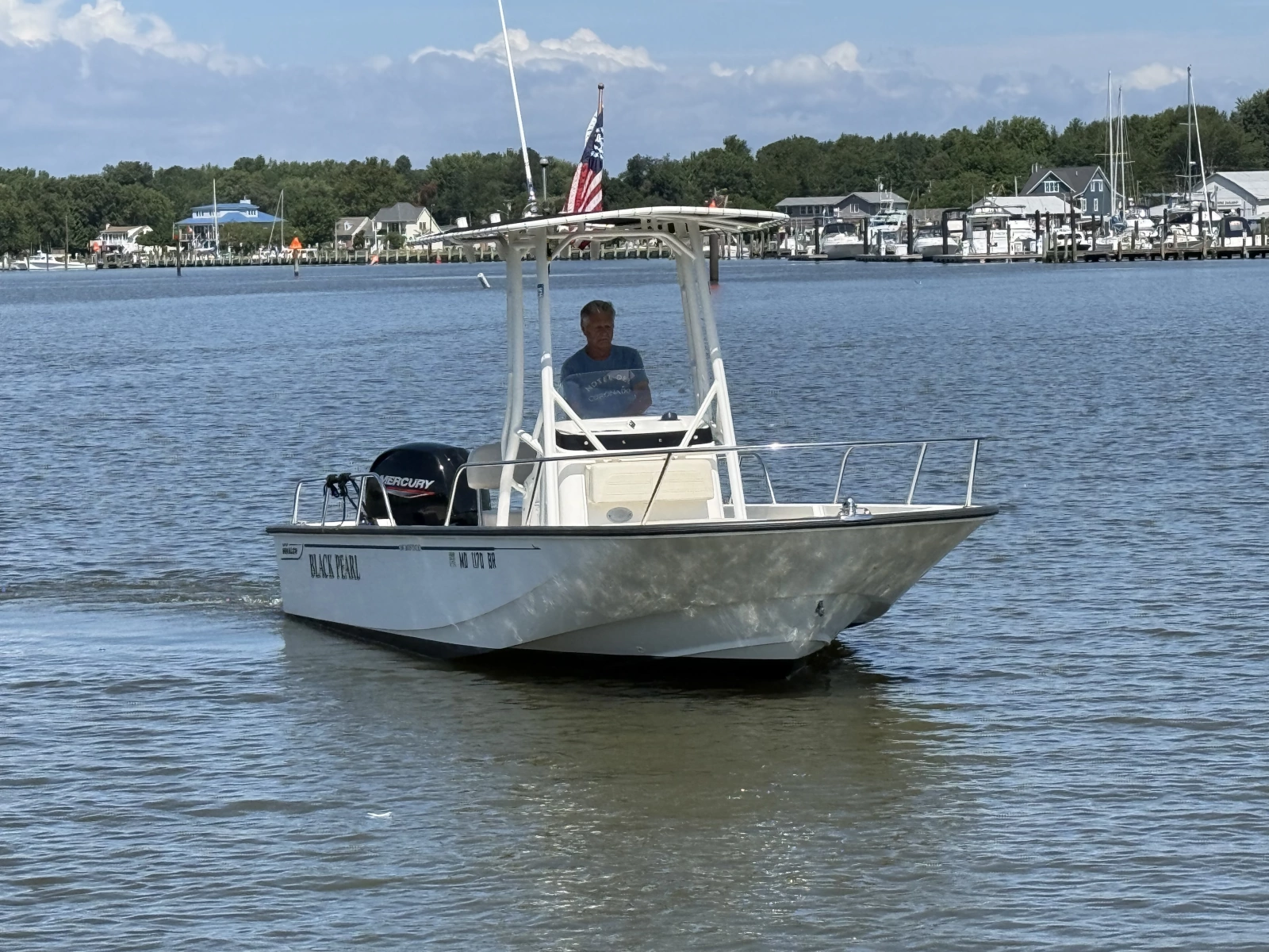 2020 Boston Whaler 190 Montauk