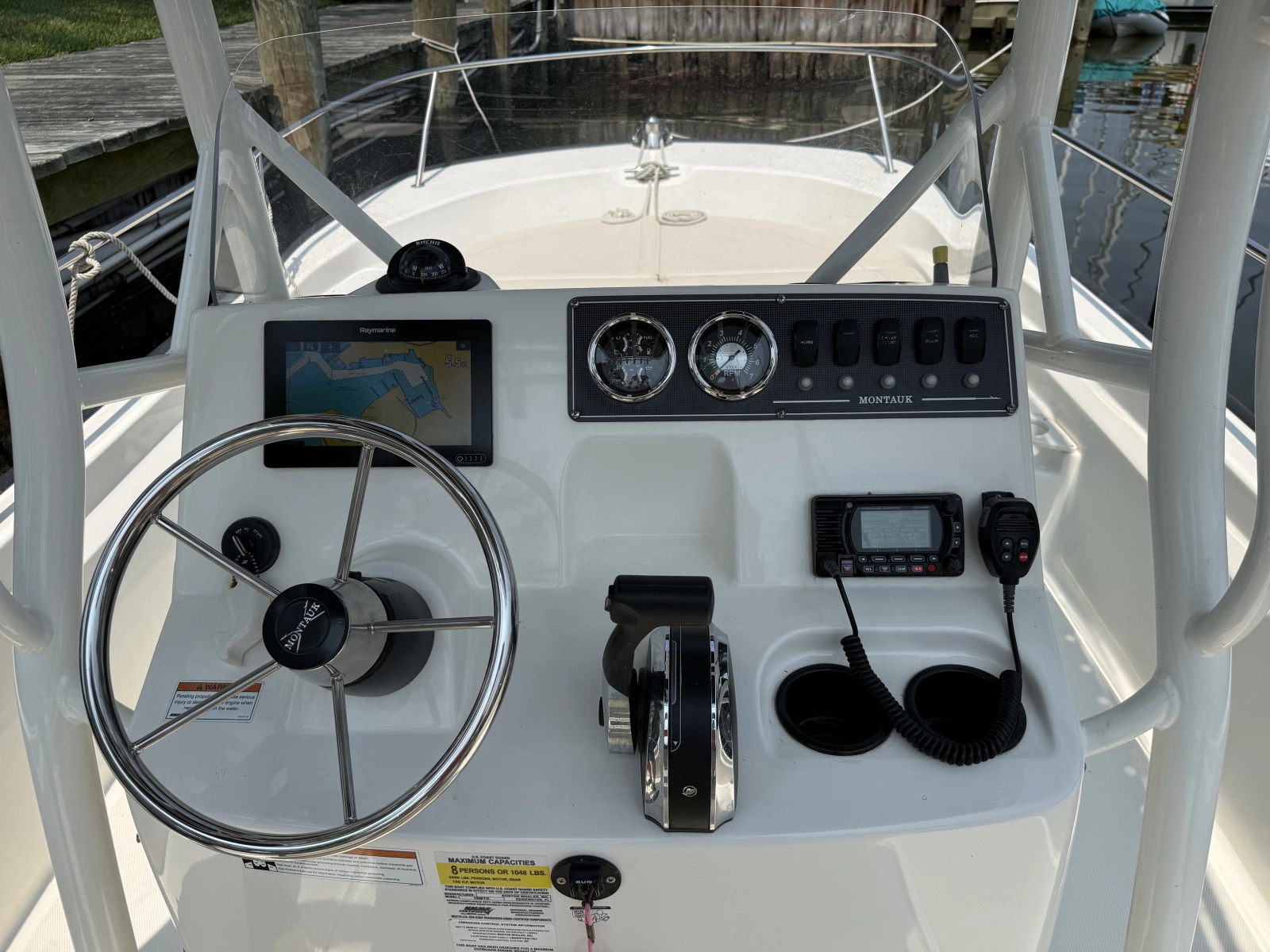 2020 Boston Whaler 190 Montauk
