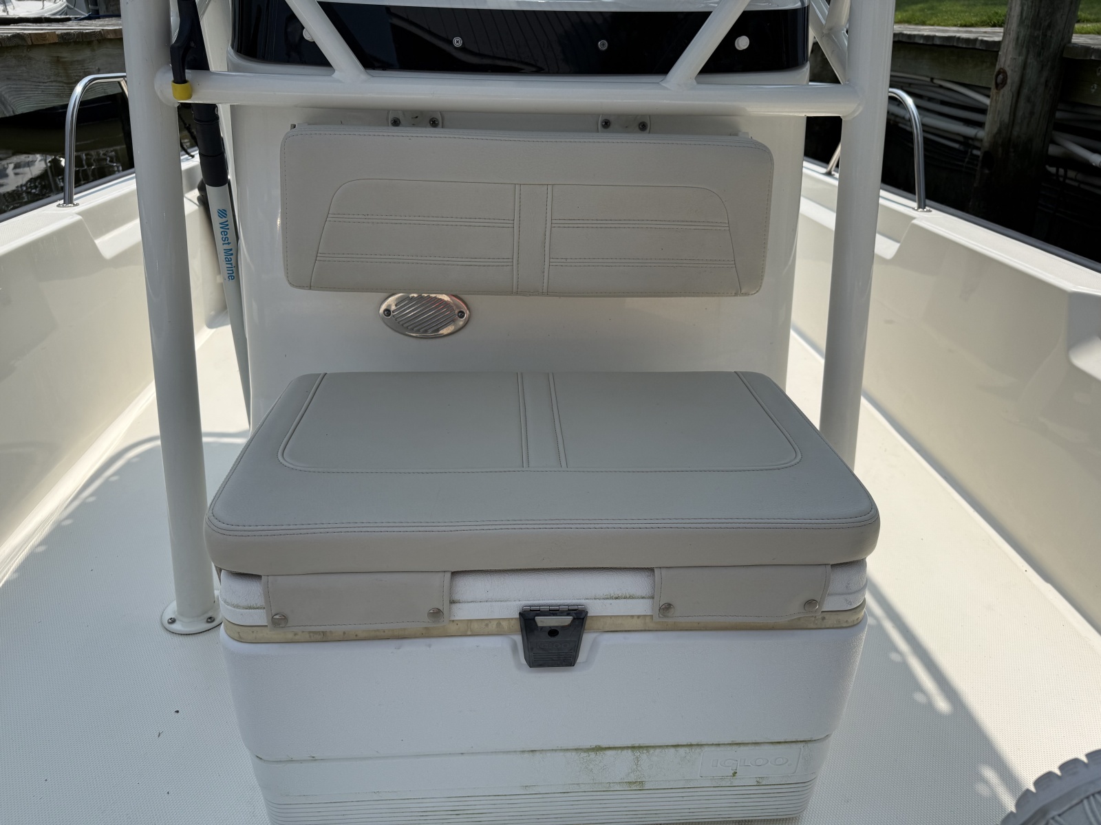 2020 Boston Whaler 190 Montauk